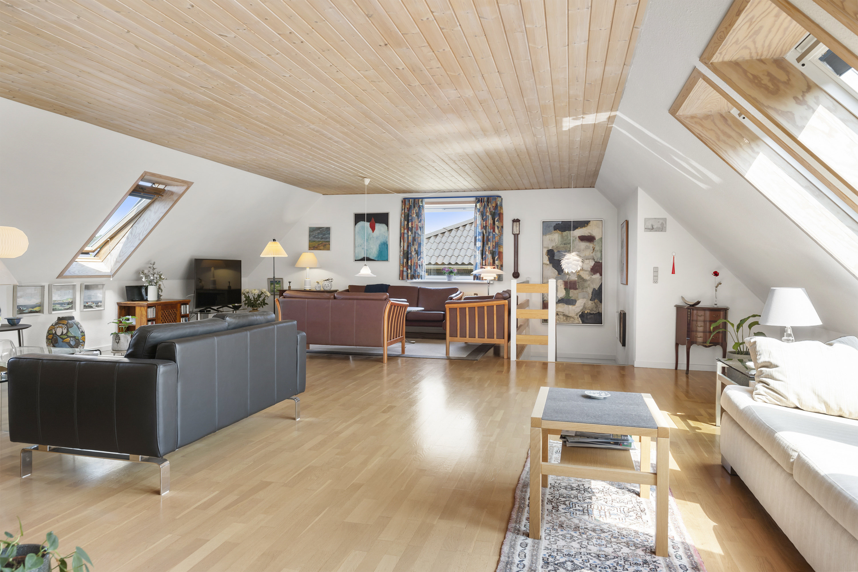 Fremhævet stue billede i fuldskærmstilstand. Billede af Dr. Margrethes Vej 27, 9600 Aars