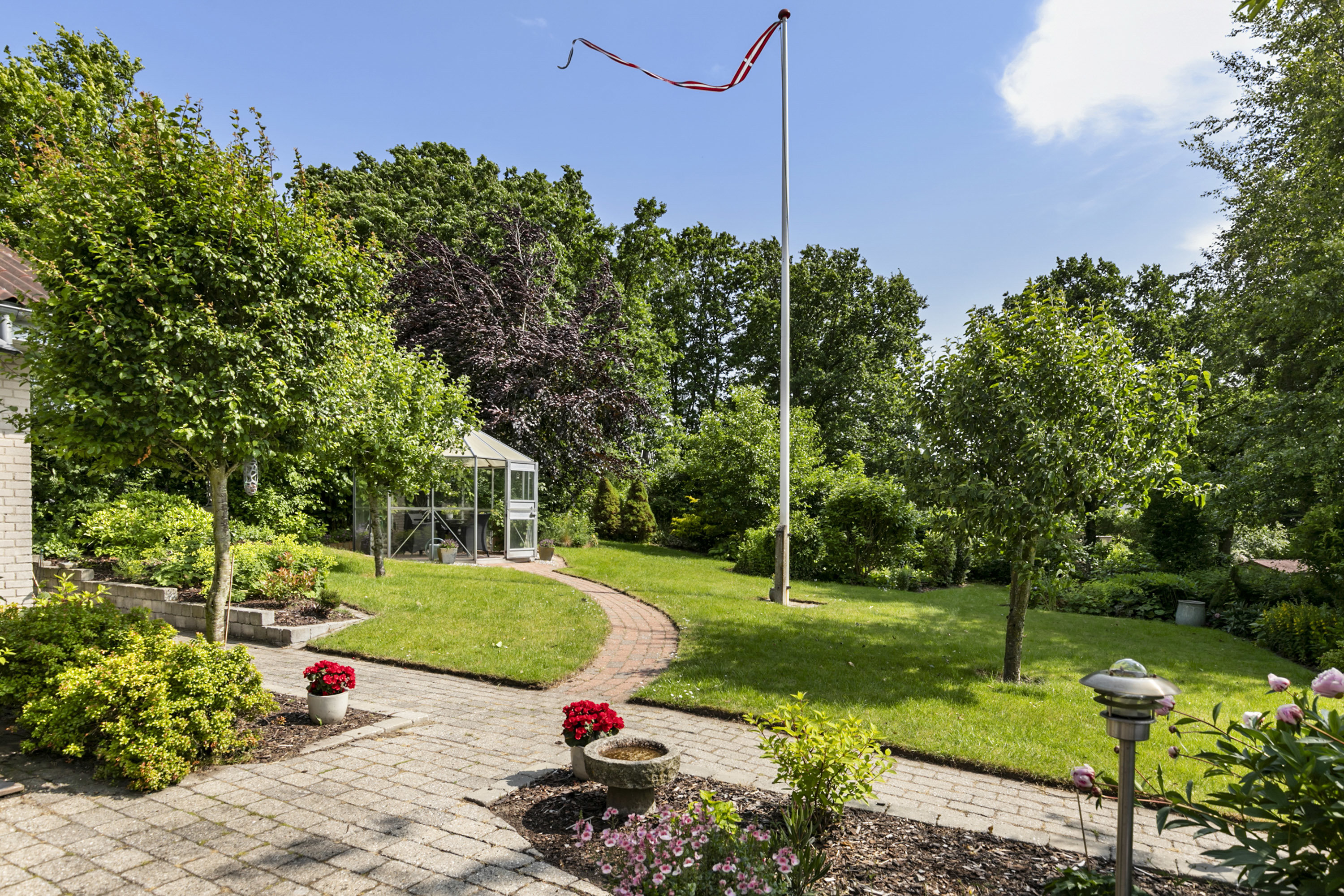 Fremhævet have billede i fuldskærmstilstand. Billede af Dr. Margrethes Vej 27, 9600 Aars