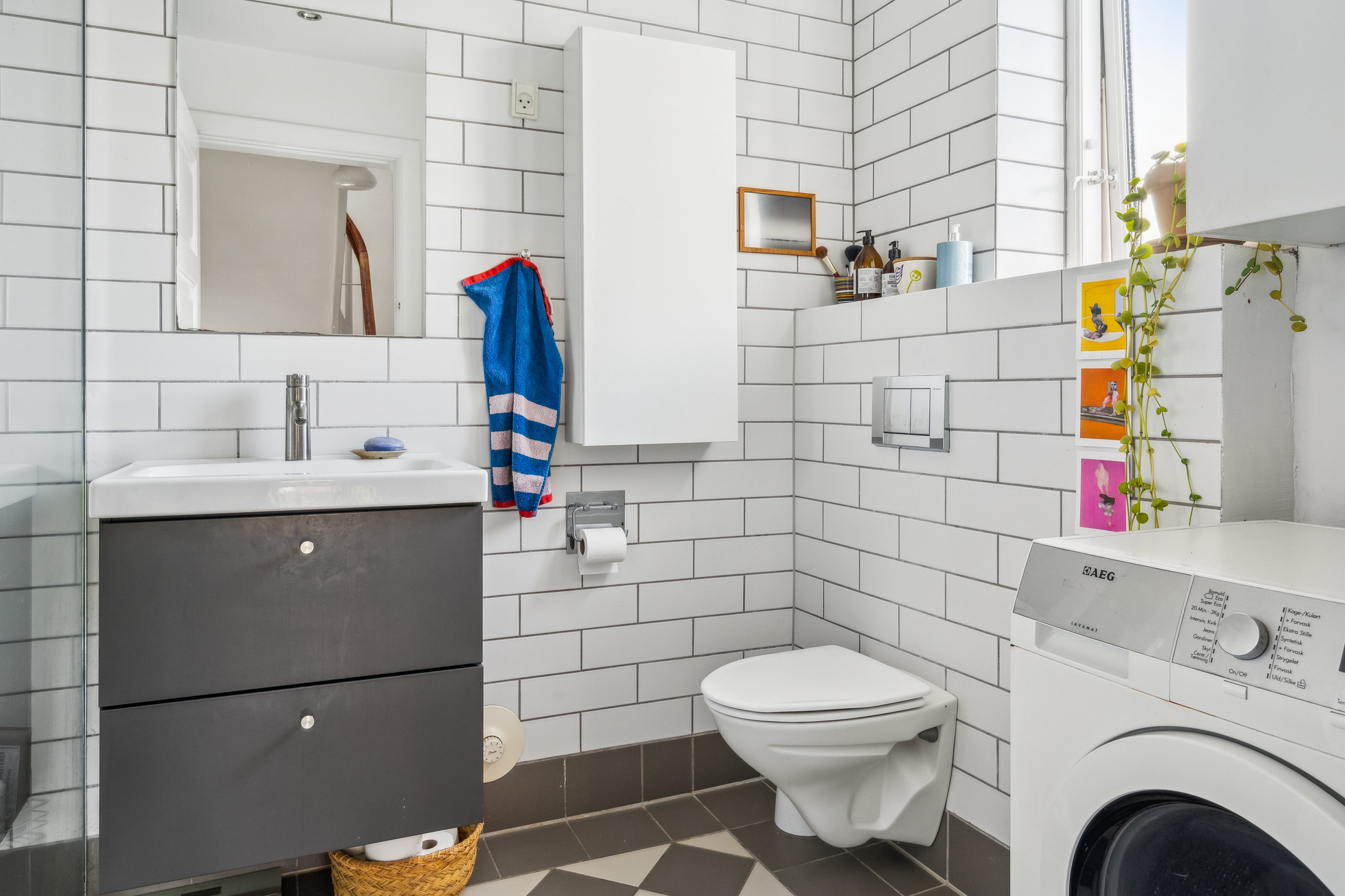 Fremhævet badeværelse billede i fuldskærmstilstand. Billede af Chr. Richardts Vej 4, 8000 Aarhus C