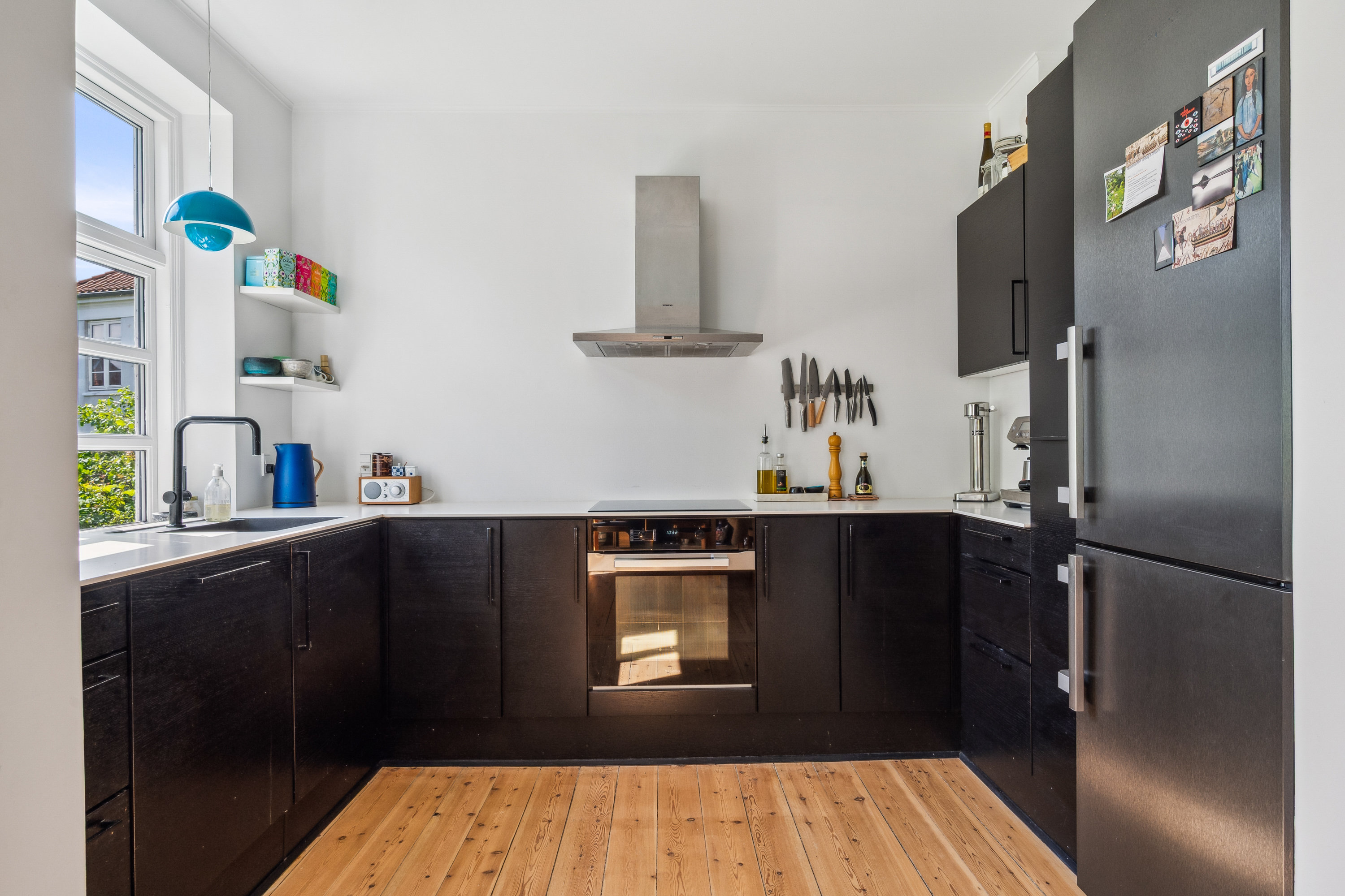 Fremhævet køkken billede i fuldskærmstilstand. Billede af Chr. Richardts Vej 4, 8000 Aarhus C