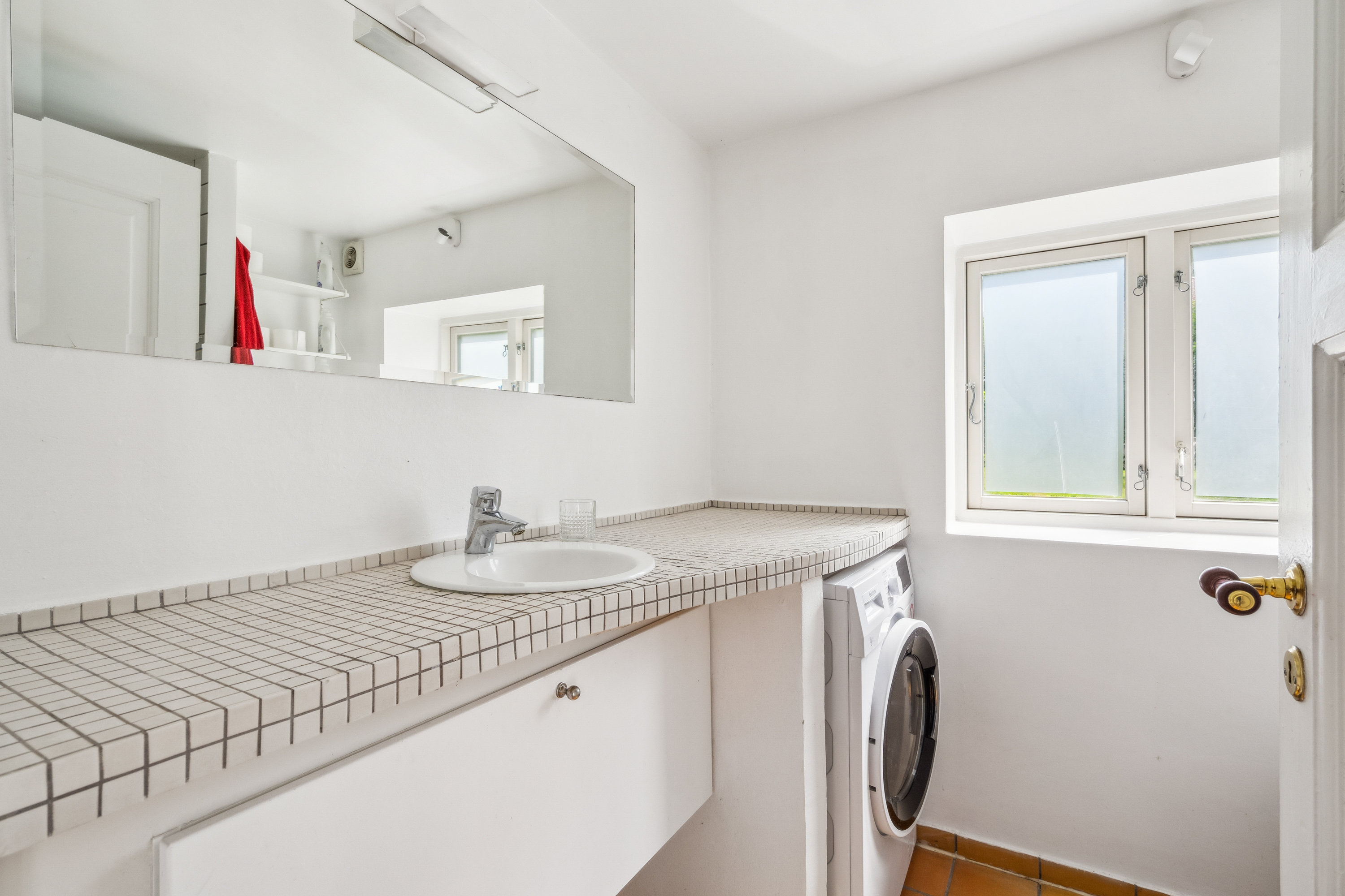 Fremhævet badeværelse billede i fuldskærmstilstand. Billede af Chr. Richardts Vej 4, 8000 Aarhus C