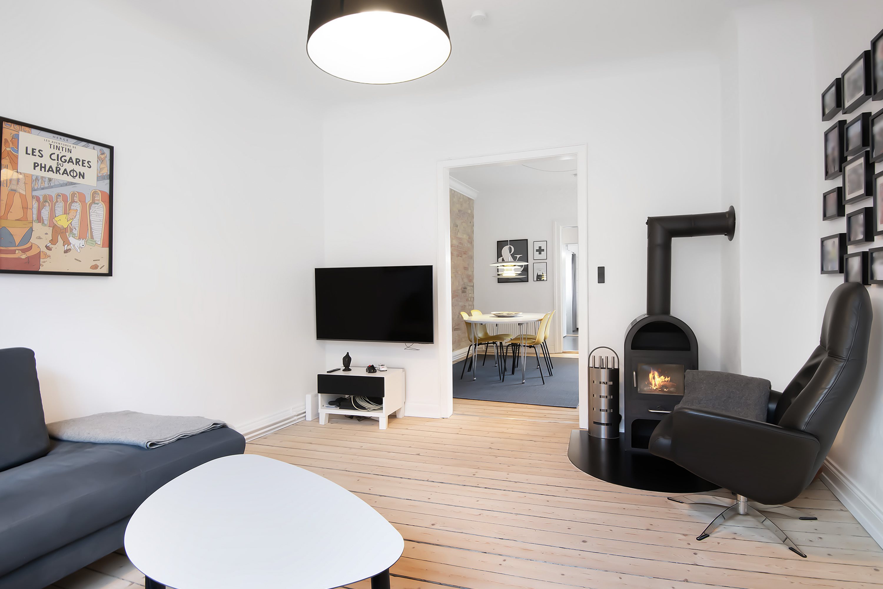 Fremhævet stue billede i fuldskærmstilstand. Billede af Reberbansgade 3, 2., 9000 Aalborg