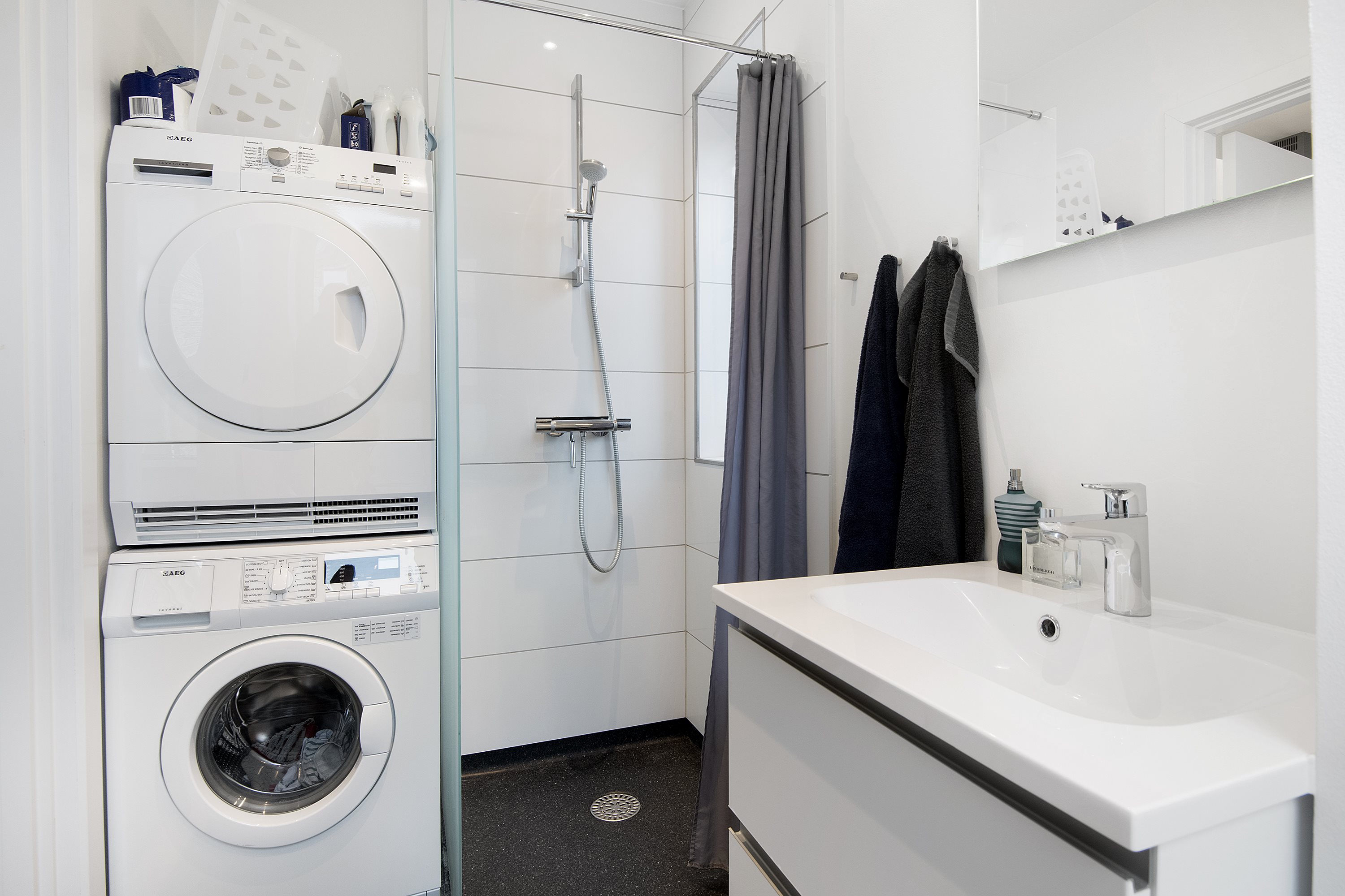 Fremhævet badeværelse billede i fuldskærmstilstand. Billede af Reberbansgade 3, 2., 9000 Aalborg