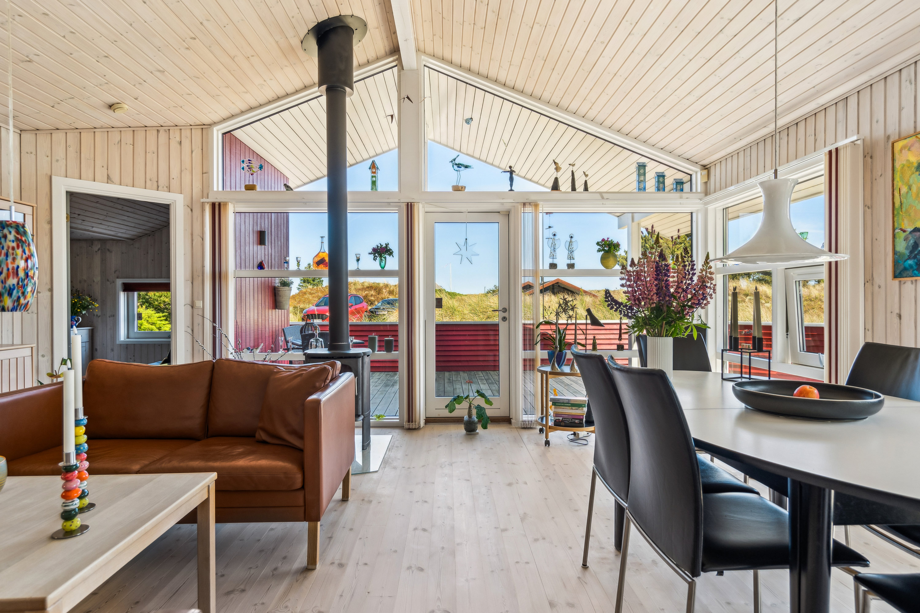 Fremhævet stue billede i fuldskærmstilstand. Billede af Perlevej 2, Bunken, 9982 Ålbæk