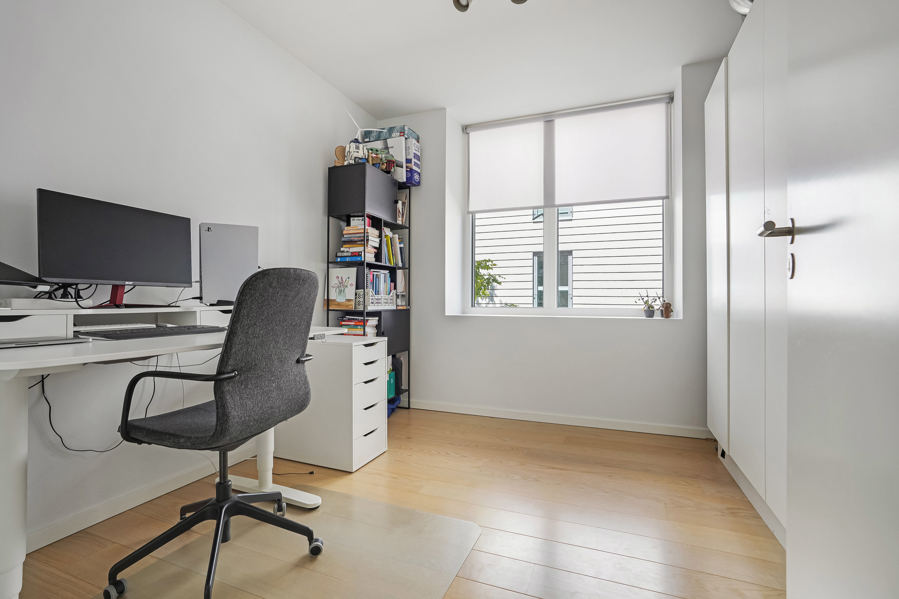 Fremhævet værelse billede i fuldskærmstilstand. Billede af Carl Nielsens Kvarter 17, 1. 1., 5000 Odense C