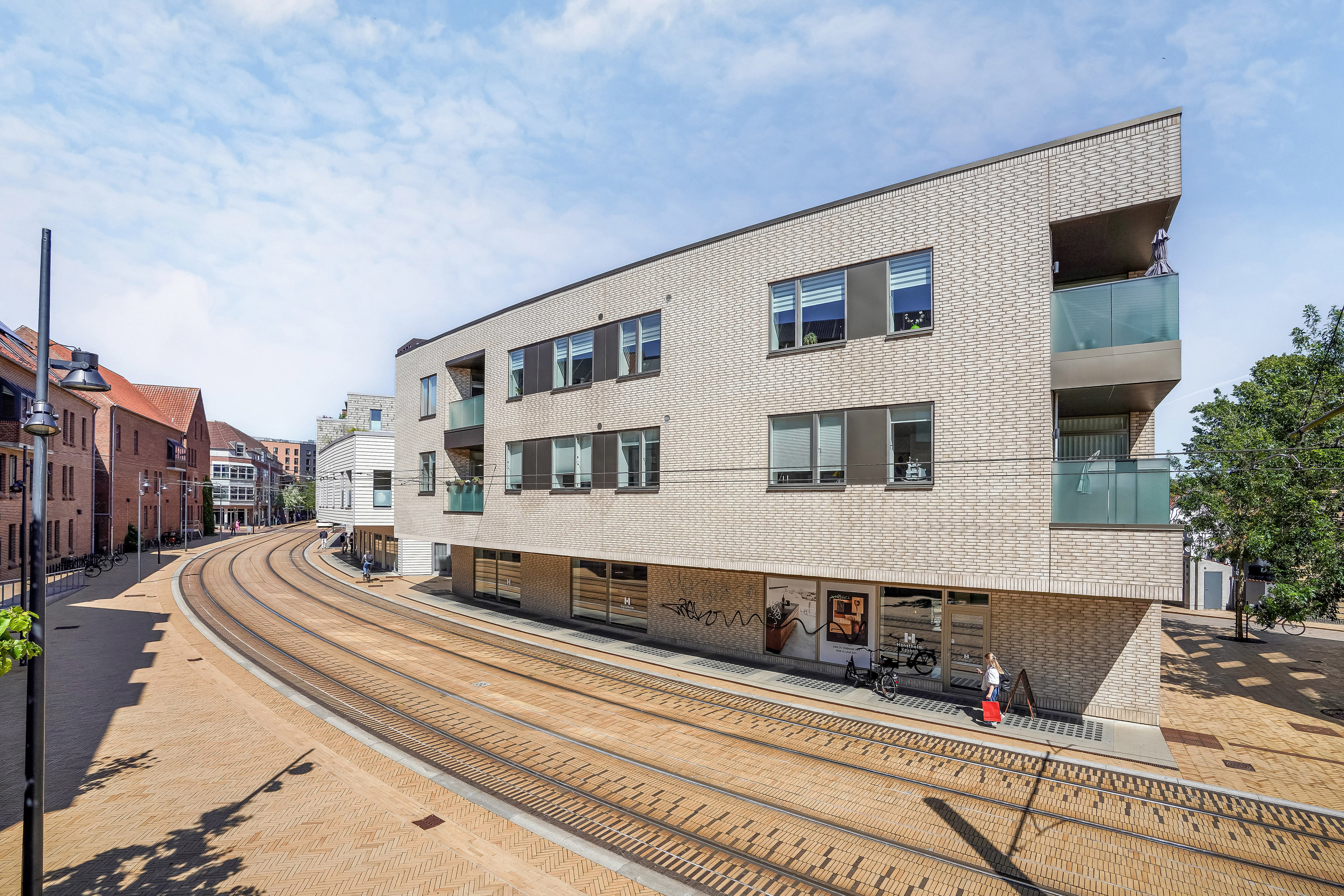 Fremhævet ejendommen billede i fuldskærmstilstand. Billede af Carl Nielsens Kvarter 17, 1. 1., 5000 Odense C