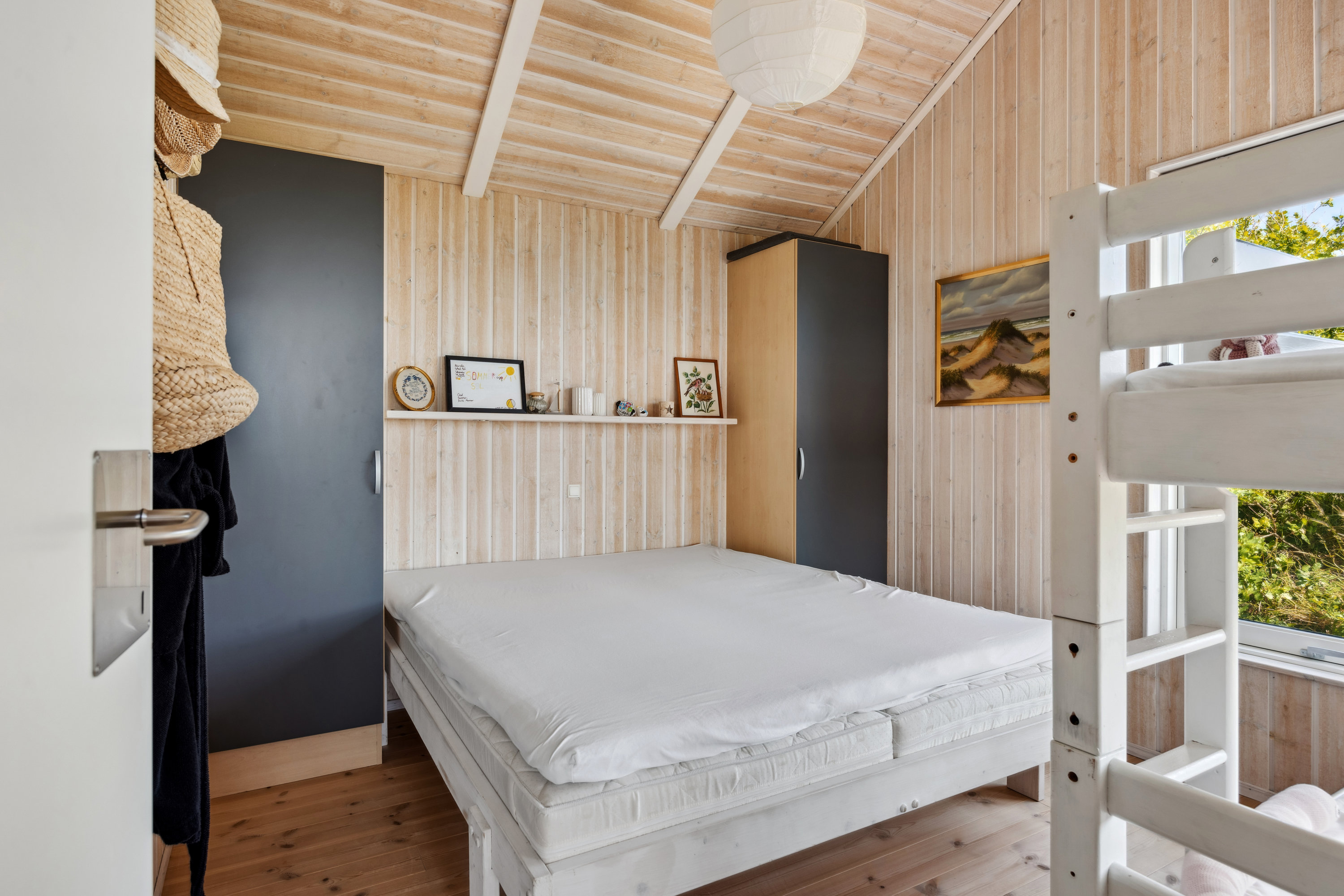 Fremhævet værelse billede i fuldskærmstilstand. Billede af Fyrrevej 23, Skødshoved Strand, 8420 Knebel