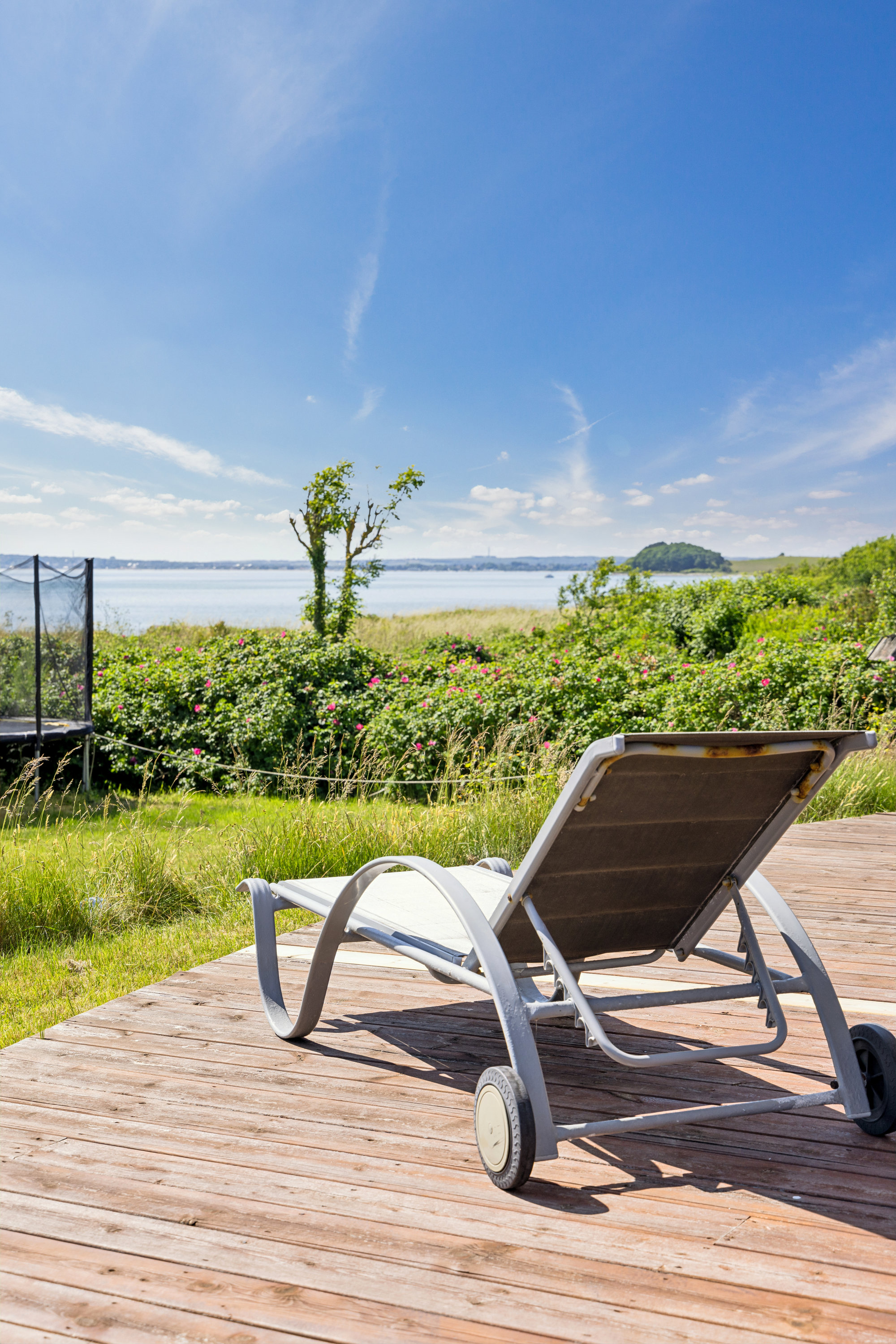 Fremhævet ejendom 1 billede i fuldskærmstilstand. Billede af Fyrrevej 23, Skødshoved Strand, 8420 Knebel