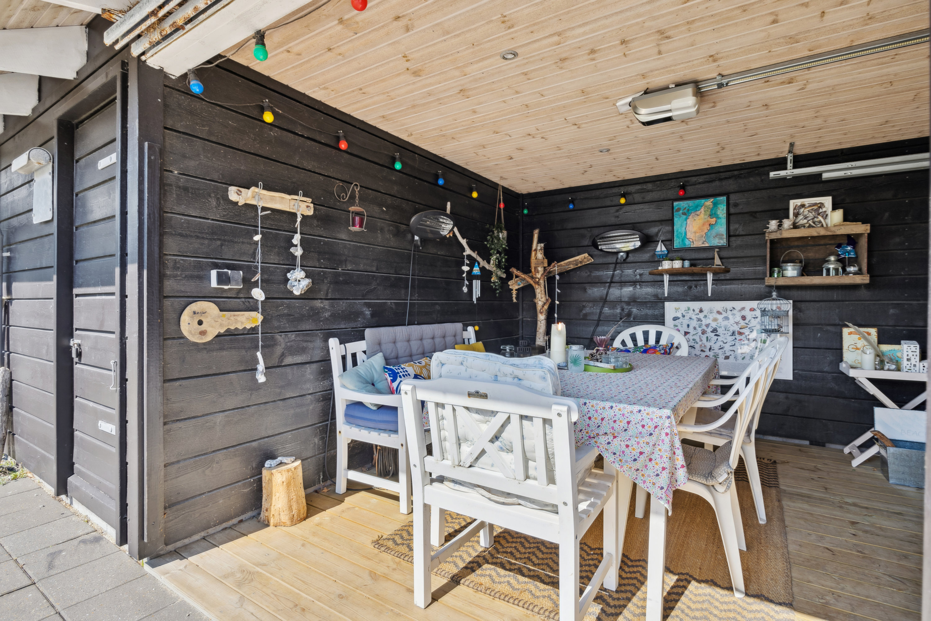 Fremhævet terrasse billede i fuldskærmstilstand. Billede af Fyrrevej 23, Skødshoved Strand, 8420 Knebel