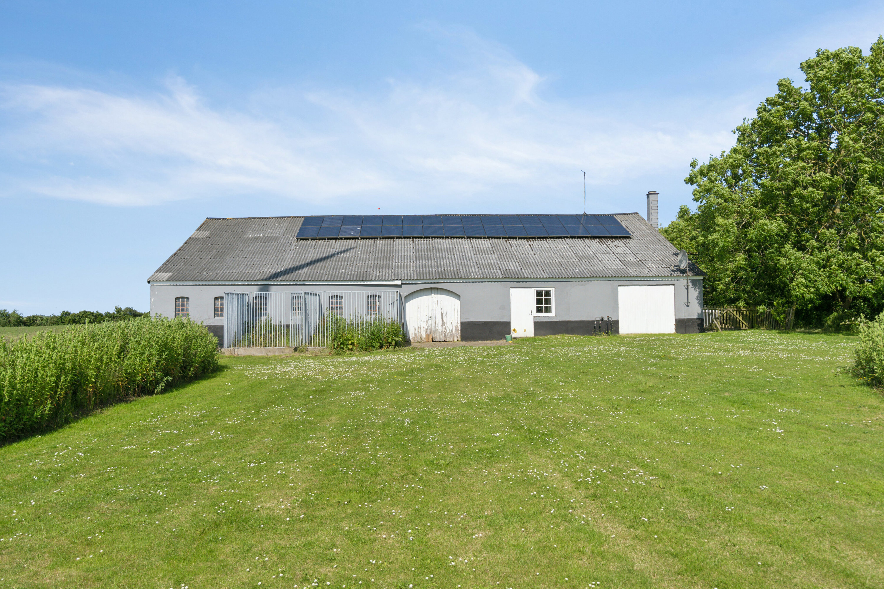 Fremhævet set fra haven billede i fuldskærmstilstand. Billede af Flarupvej 5, 7760 Hurup Thy
