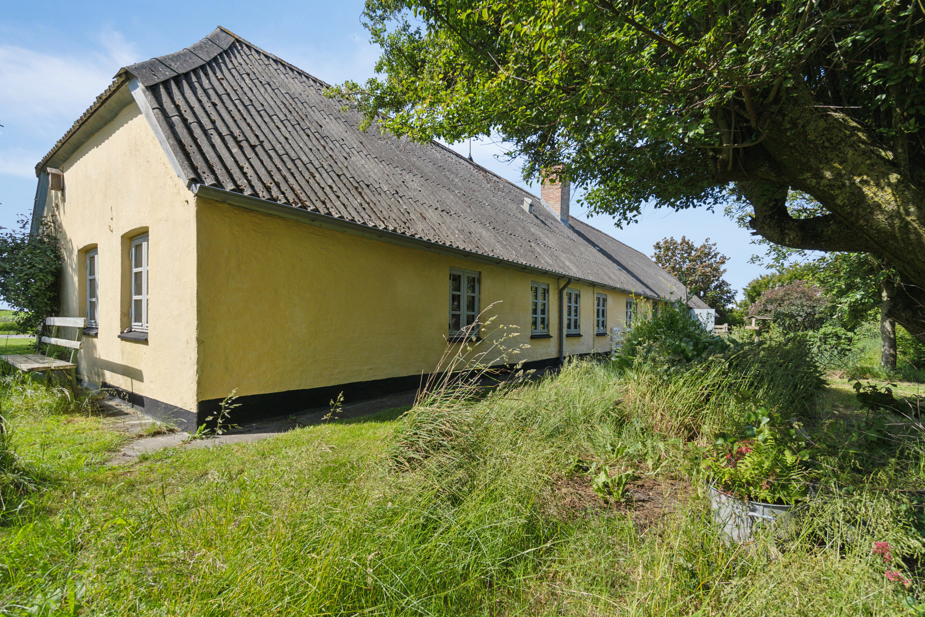 Fremhævet set fra haven billede i fuldskærmstilstand. Billede af Aggervej 3, 7770 Vestervig