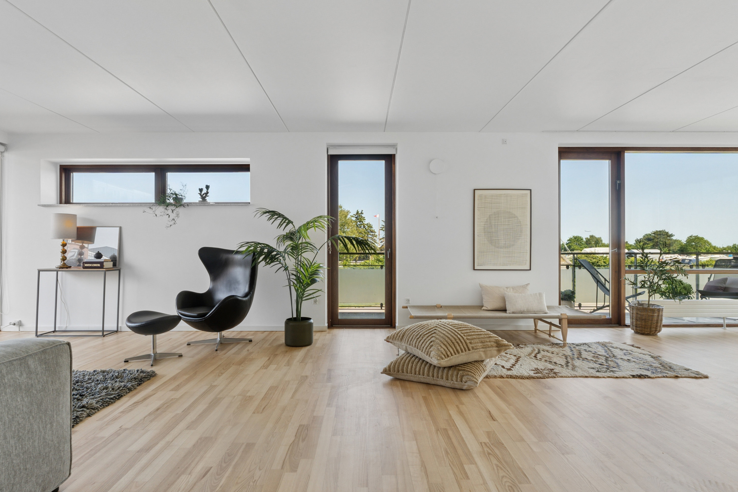 Fremhævet stue billede i fuldskærmstilstand. Billede af Øresund Parkvej 5, 1. th., 2300 København S