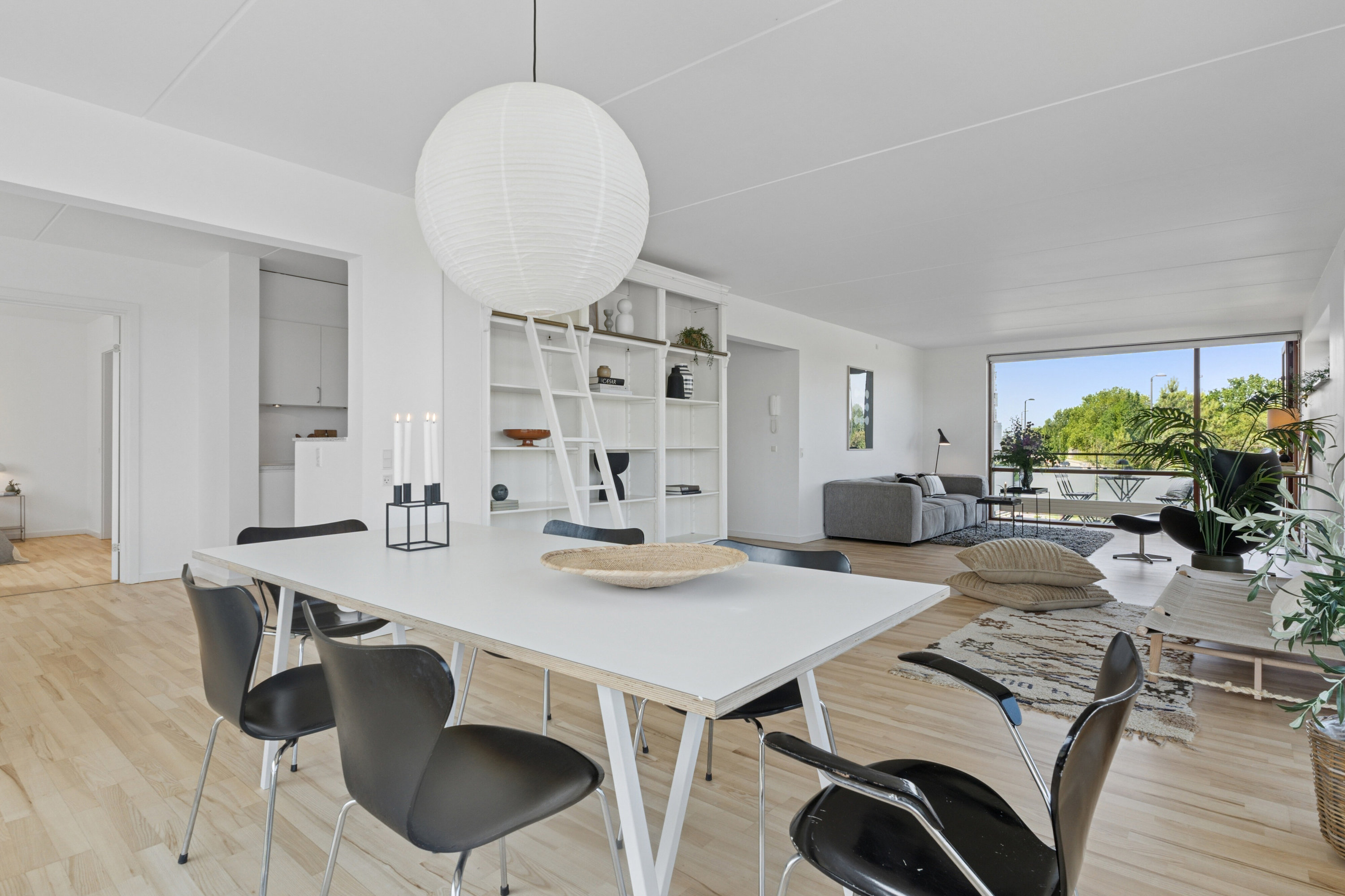 Fremhævet spisestue billede i fuldskærmstilstand. Billede af Øresund Parkvej 5, 1. th., 2300 København S