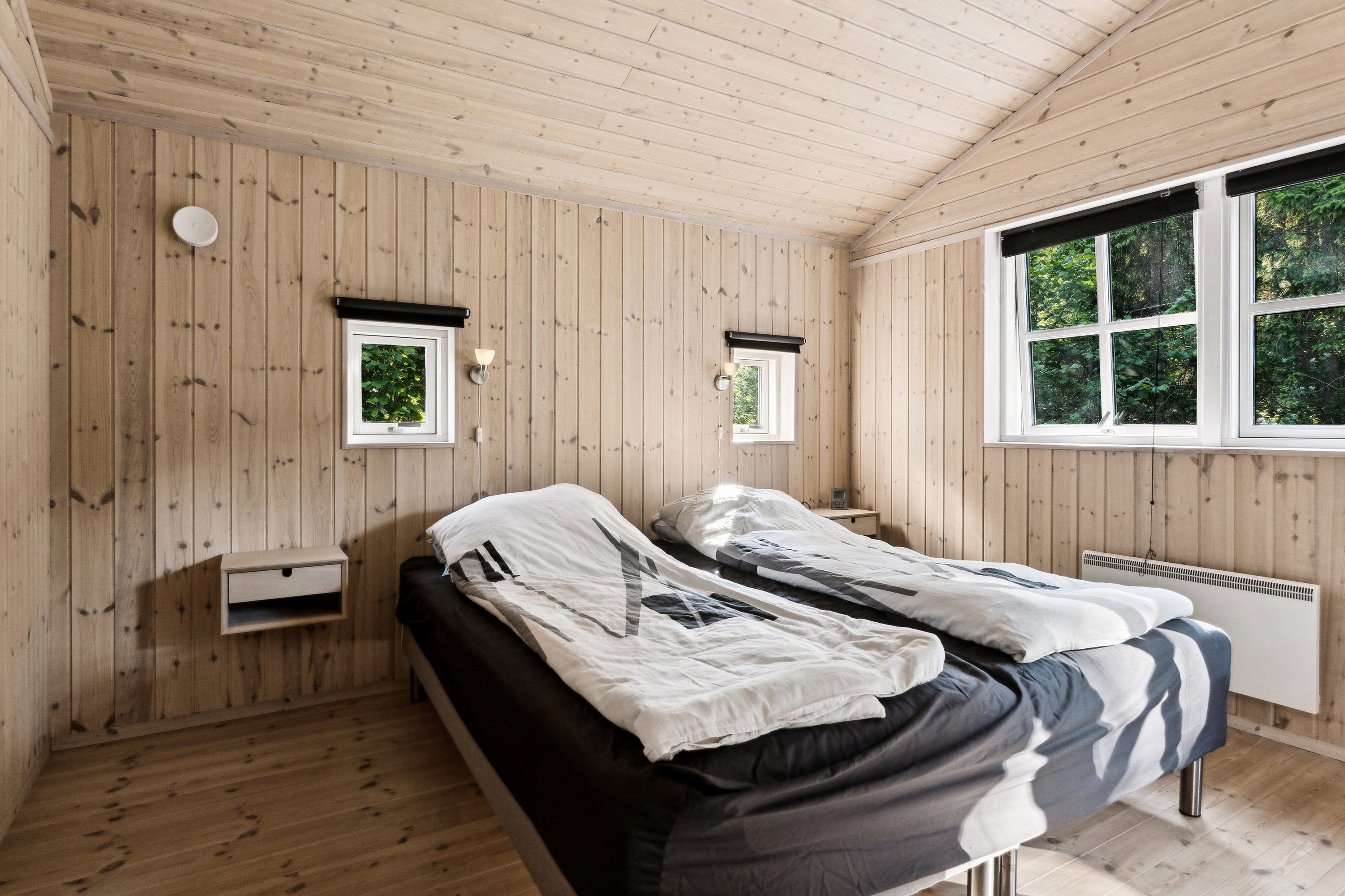 Fremhævet soveværelse billede i fuldskærmstilstand. Billede af Skovgyden 3, Gudmindrup Lyng, 4573 Højby