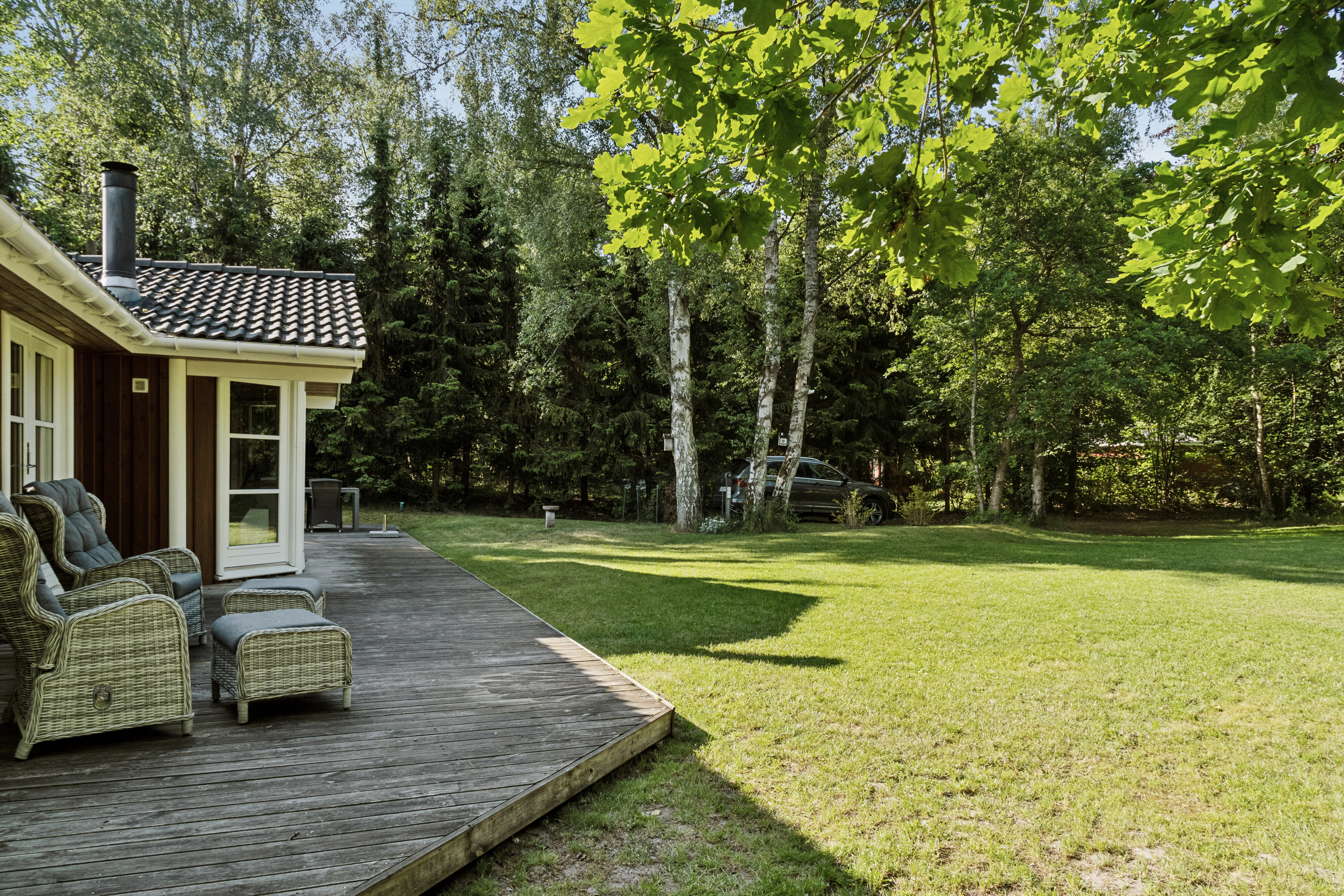 Fremhævet set fra haven billede i fuldskærmstilstand. Billede af Skovgyden 3, Gudmindrup Lyng, 4573 Højby