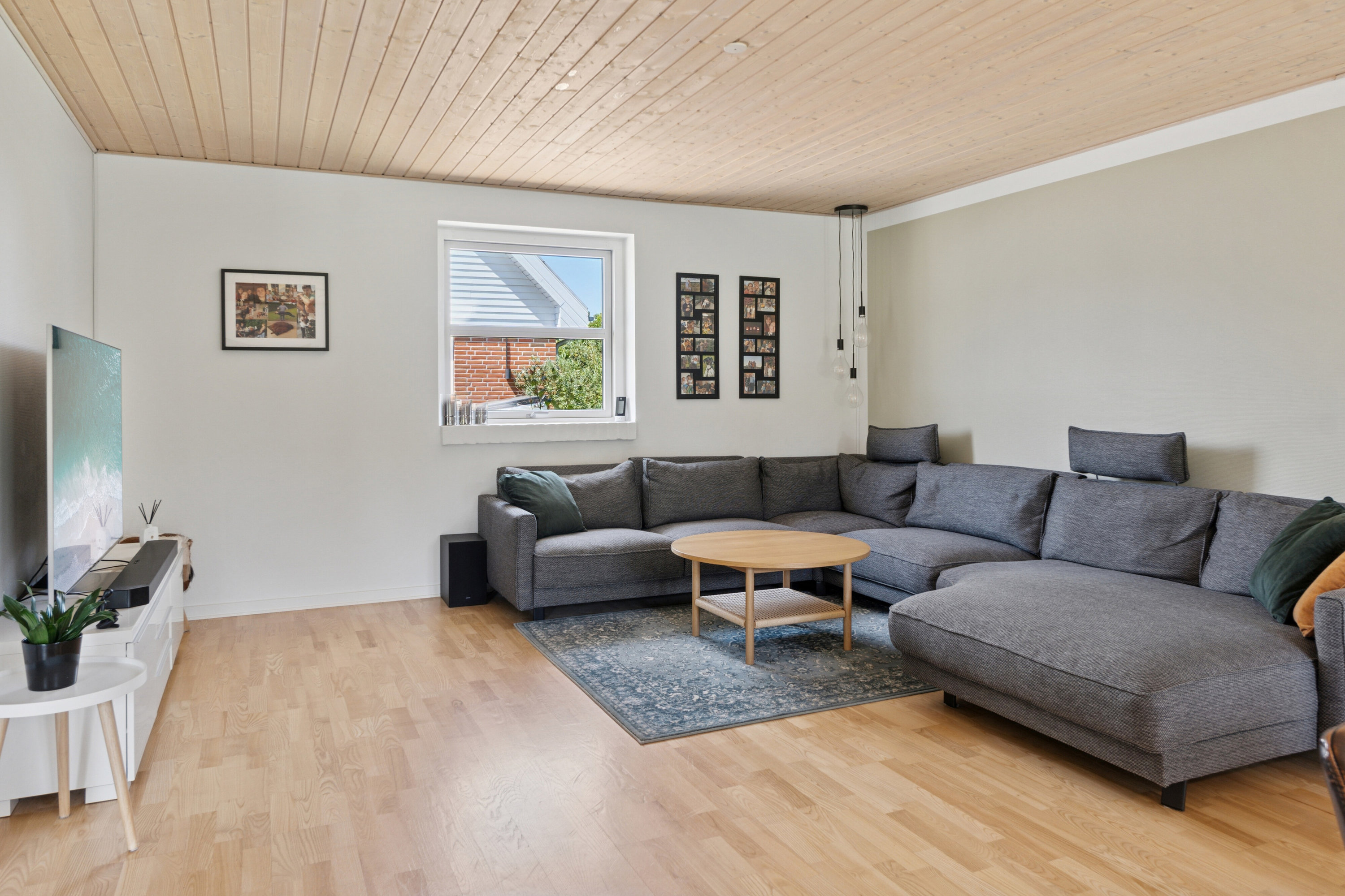 Fremhævet stue billede i fuldskærmstilstand. Billede af Militærsvinget 16, 4700 Næstved