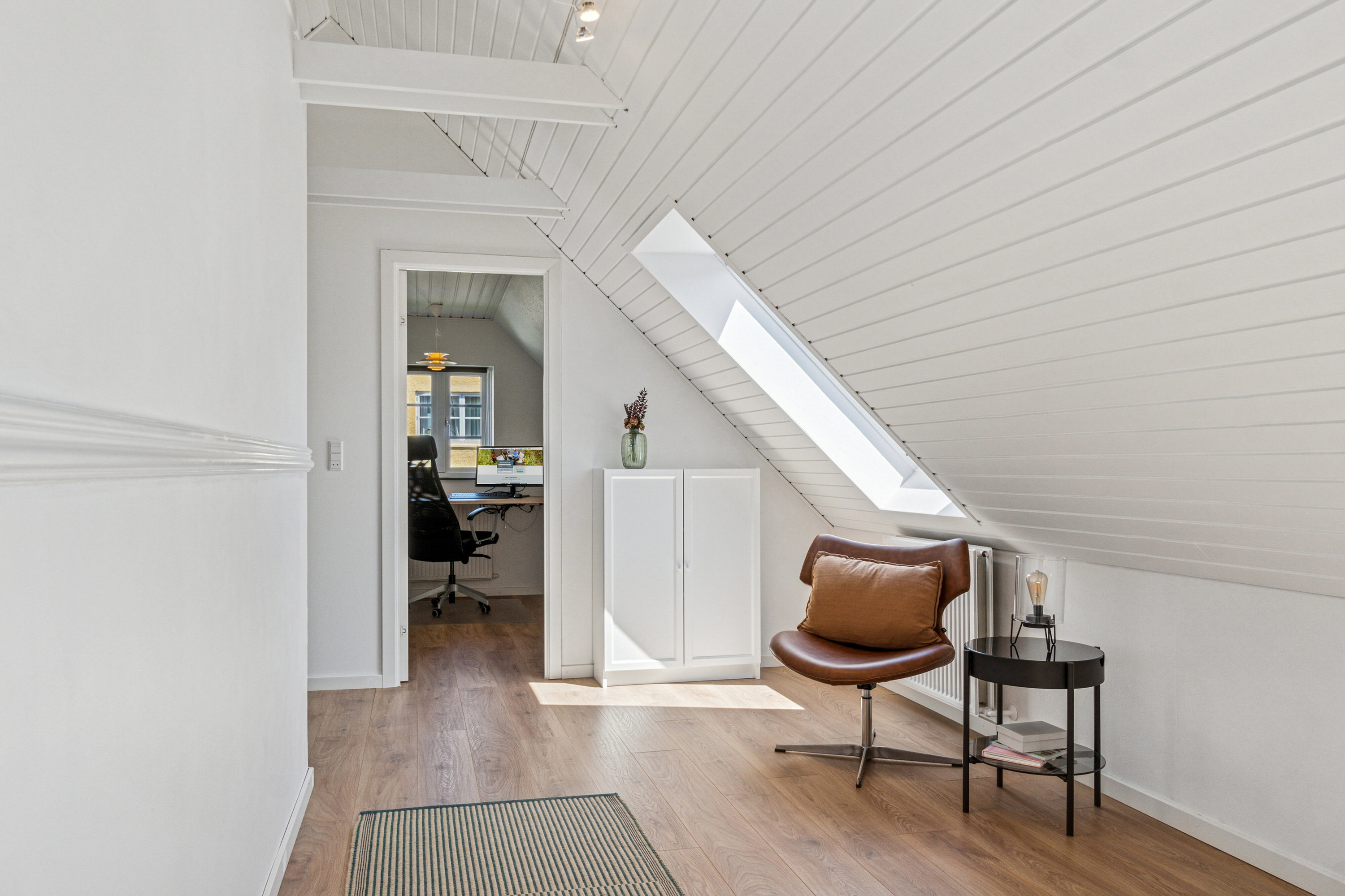 Fremhævet gang billede i fuldskærmstilstand. Billede af Møllebakken 7, 4200 Slagelse