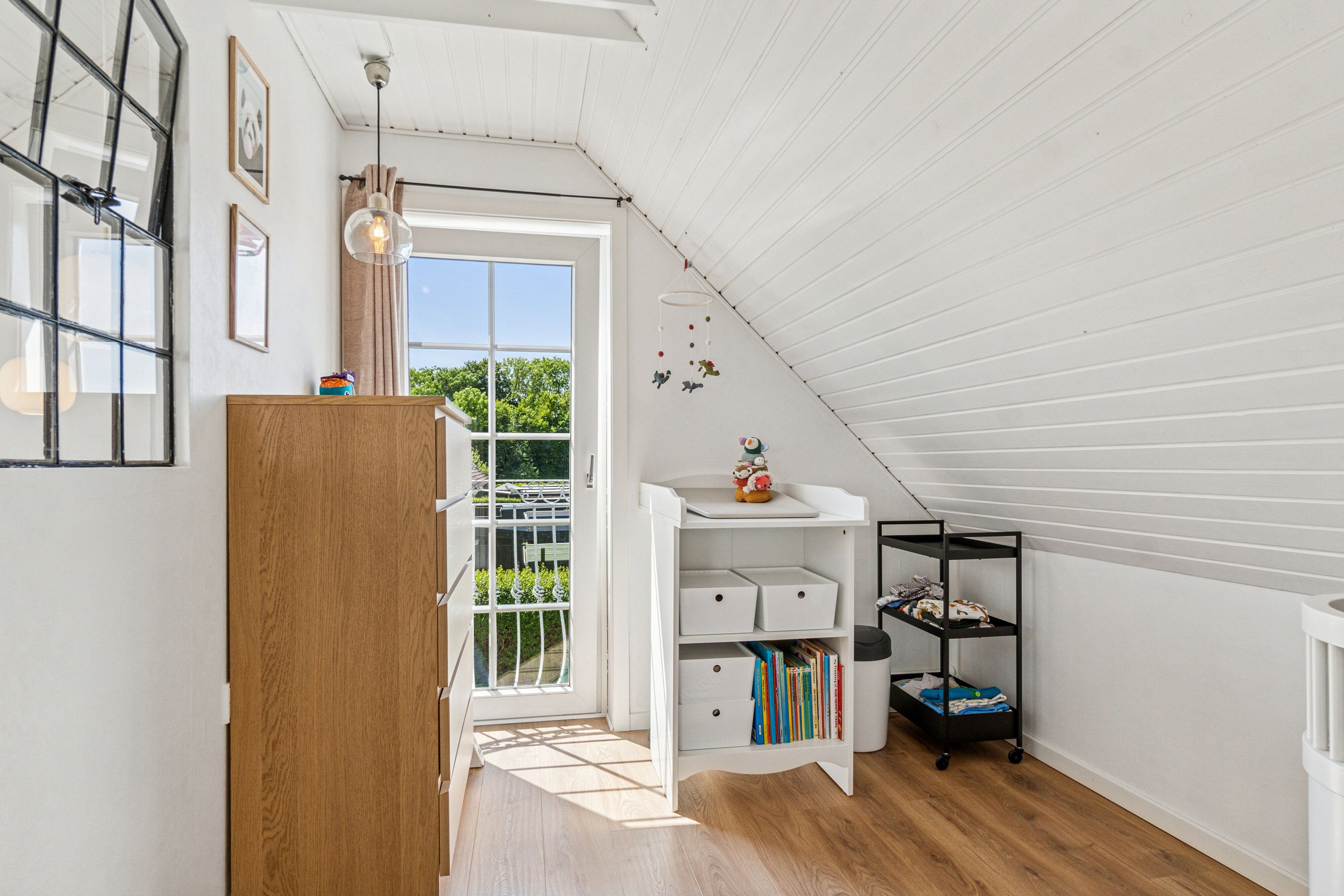 Fremhævet gang billede i fuldskærmstilstand. Billede af Møllebakken 7, 4200 Slagelse