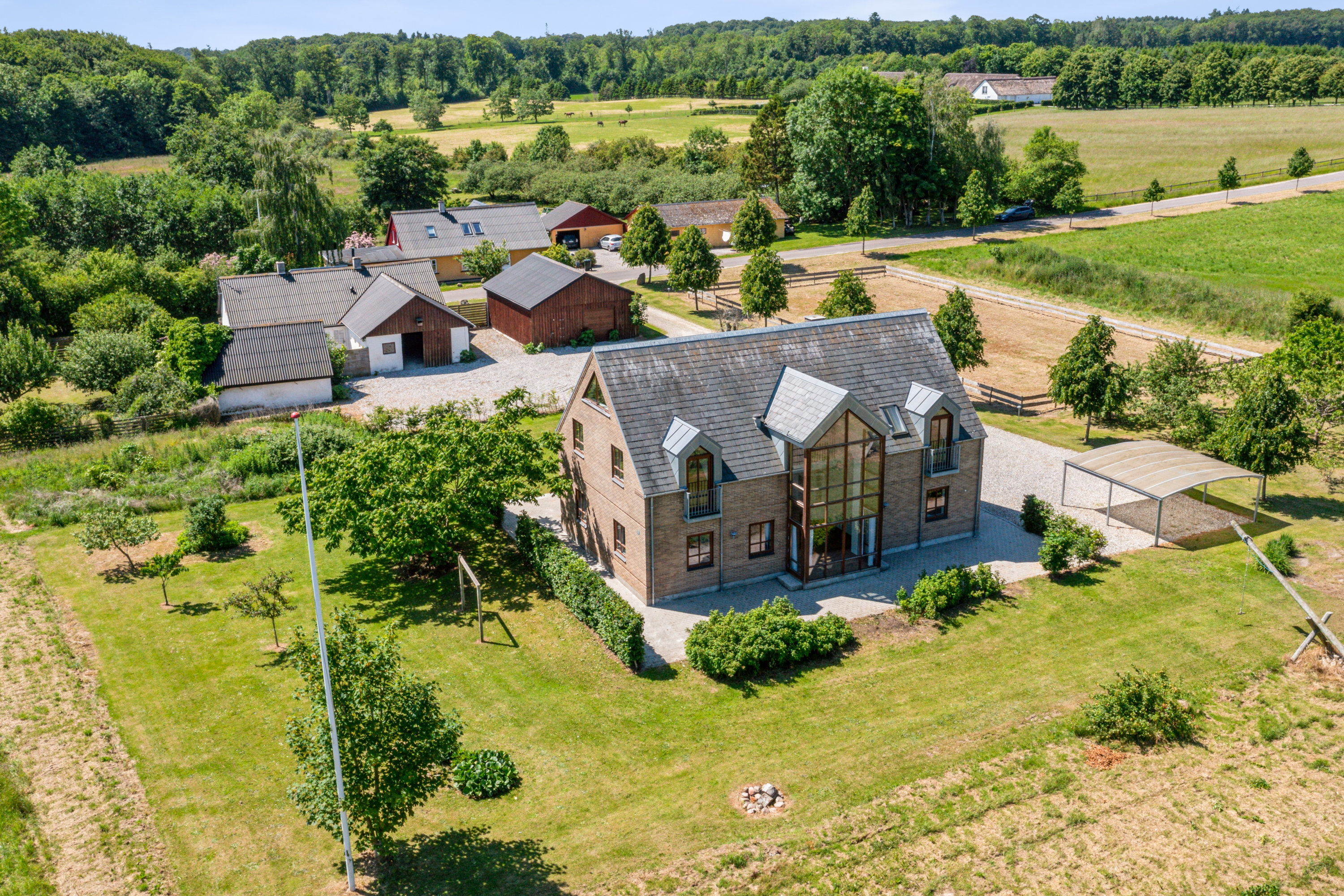 Fremhævet luftfoto billede i fuldskærmstilstand. Billede af Kaløvej 61, Eskerod, 8543 Hornslet