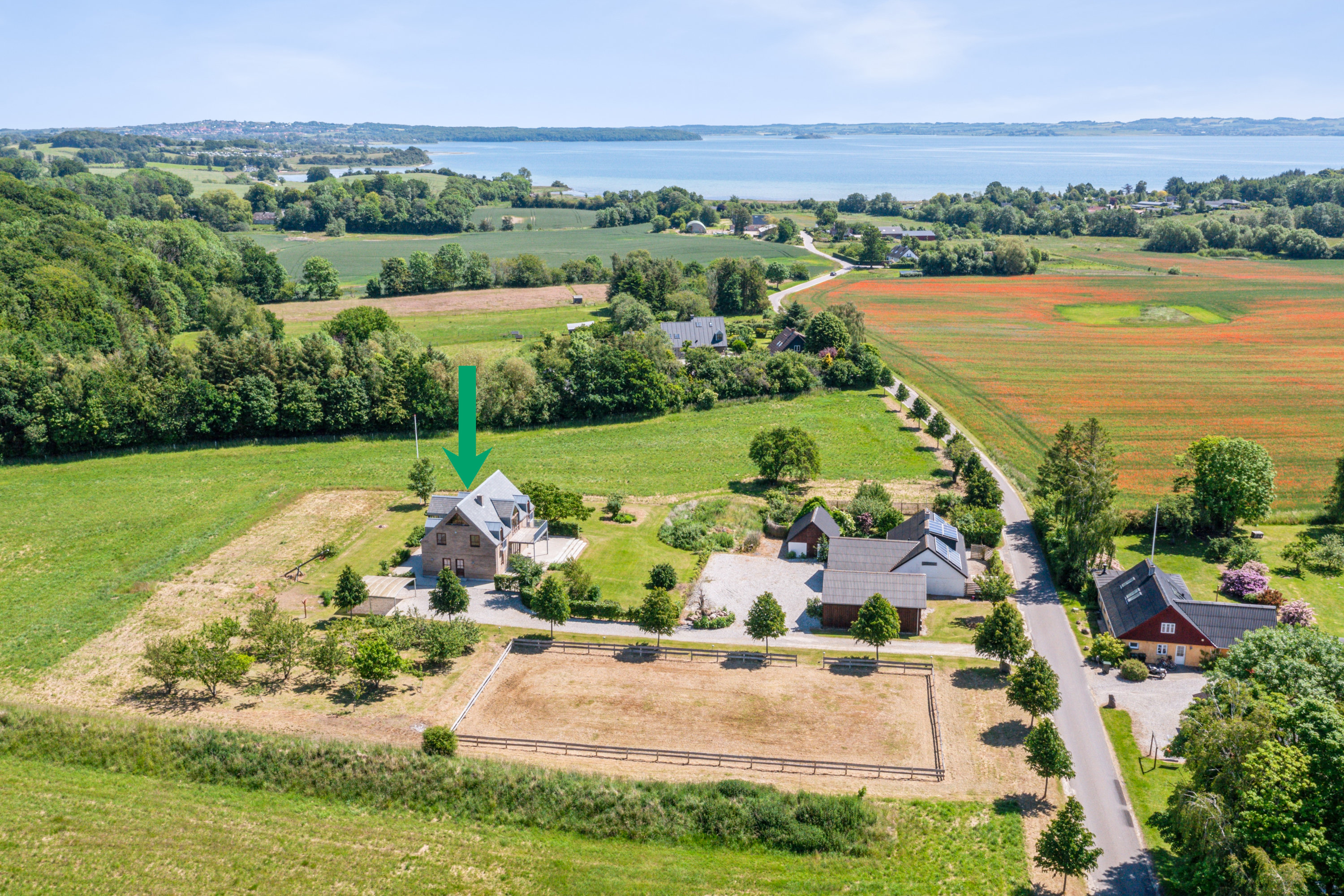 Fremhævet luftfoto billede i fuldskærmstilstand. Billede af Kaløvej 61, Eskerod, 8543 Hornslet