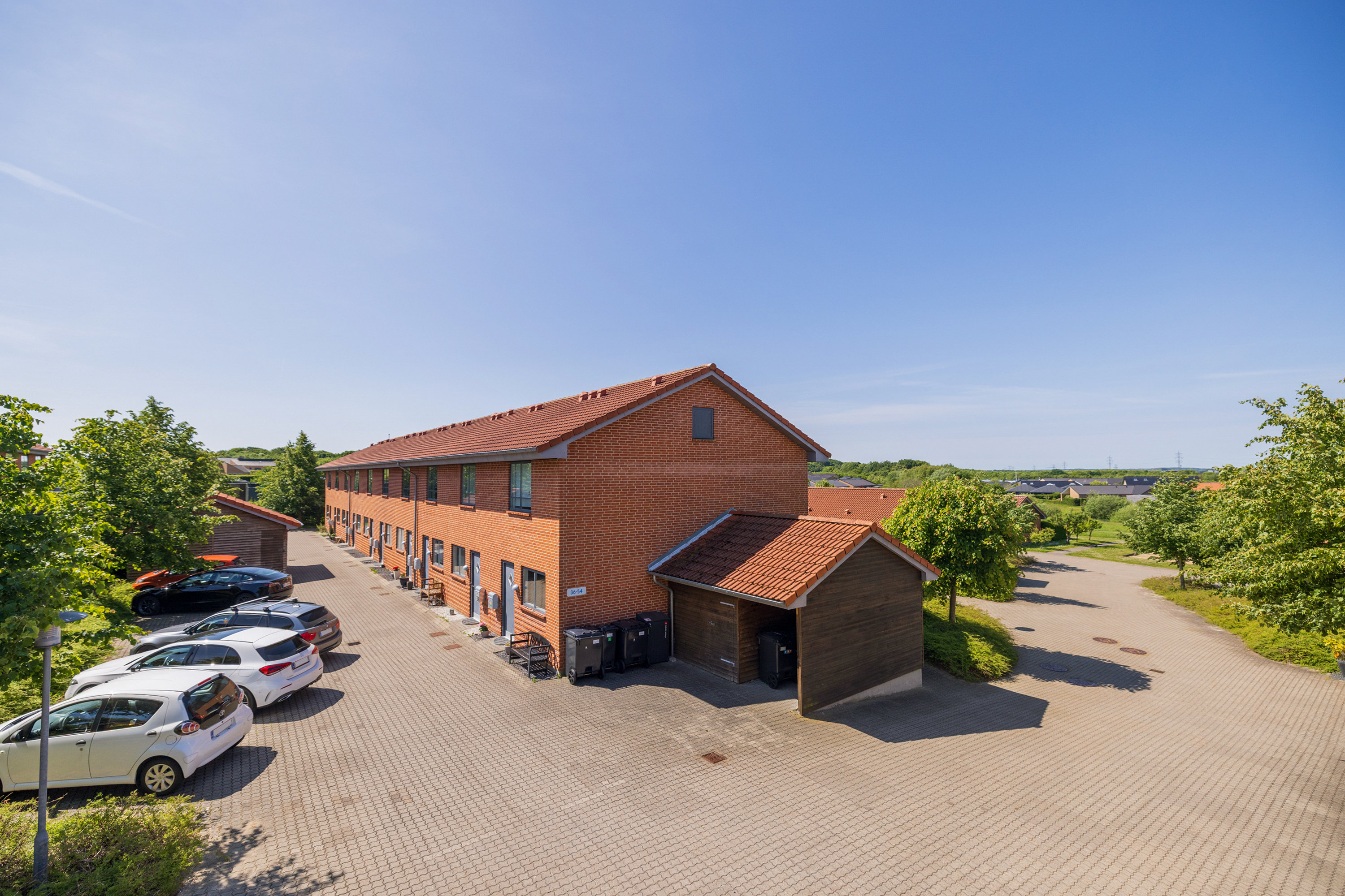 Fremhævet  billede i fuldskærmstilstand. Billede af Helenelyst 36, 8220 Brabrand