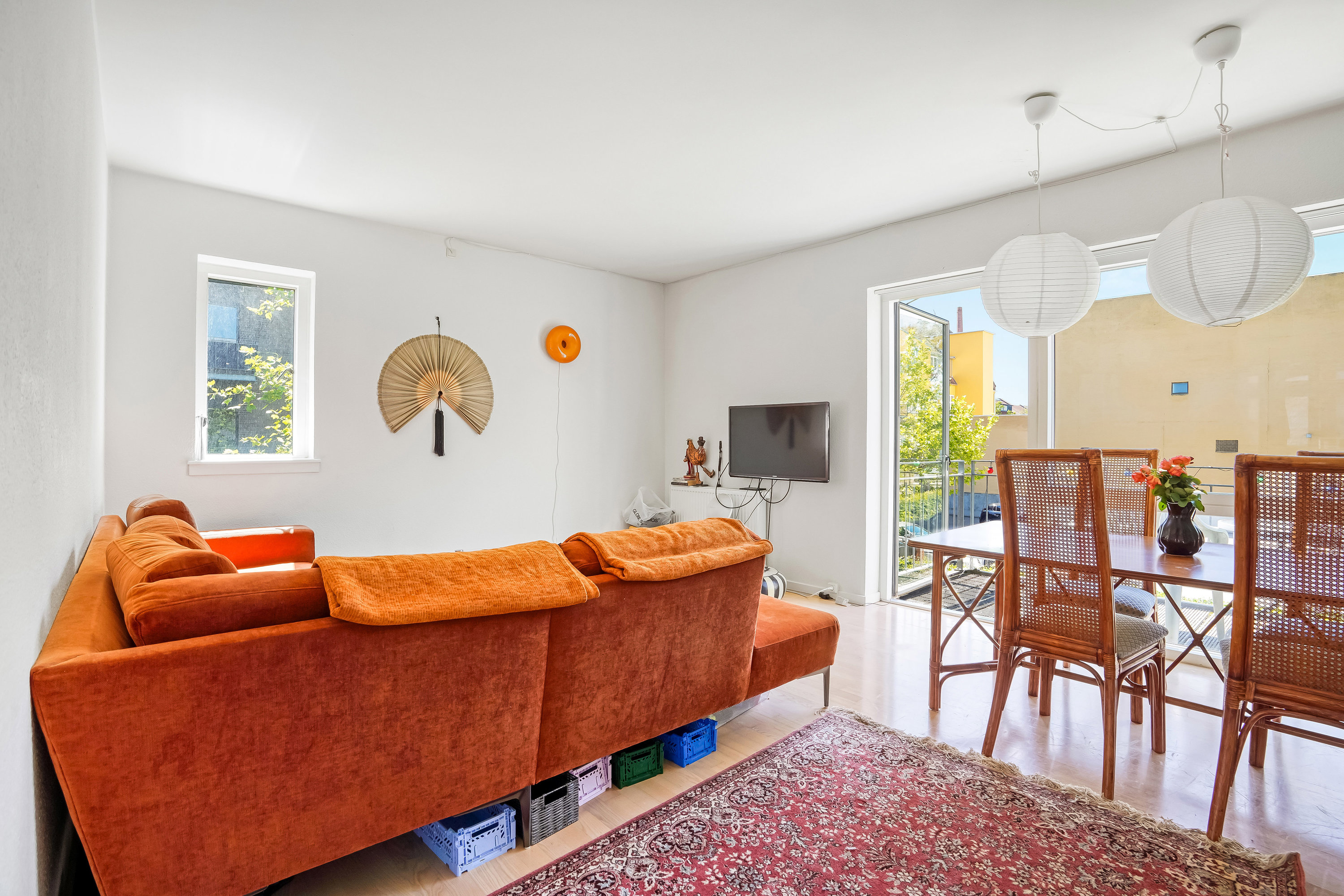 Fremhævet stue billede i fuldskærmstilstand. Billede af Ørstedsgade 9, 1. 1., 5000 Odense C