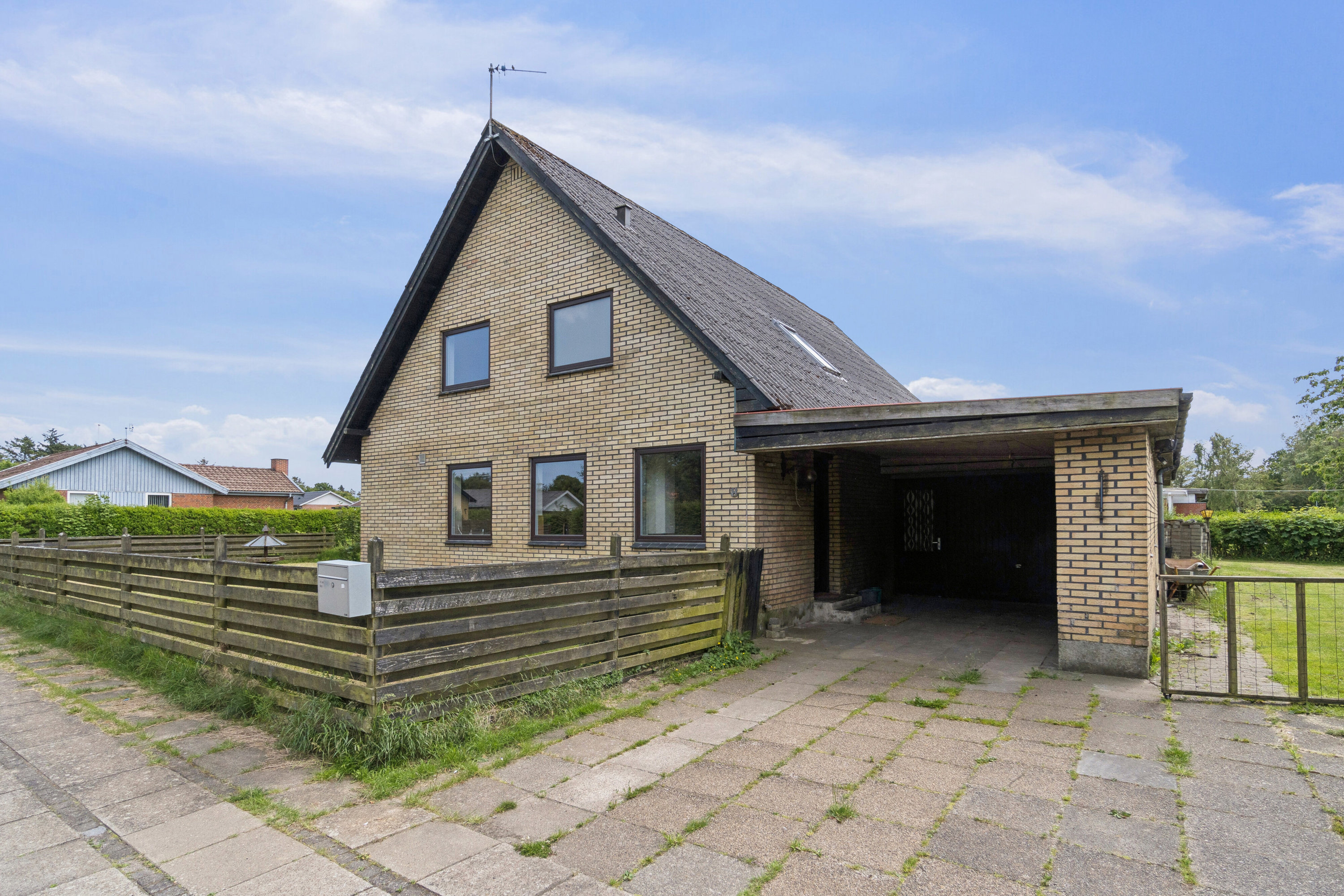 Fremhævet set fra vejen billede i fuldskærmstilstand. Billede af Æblevej 8, 7741 Frøstrup