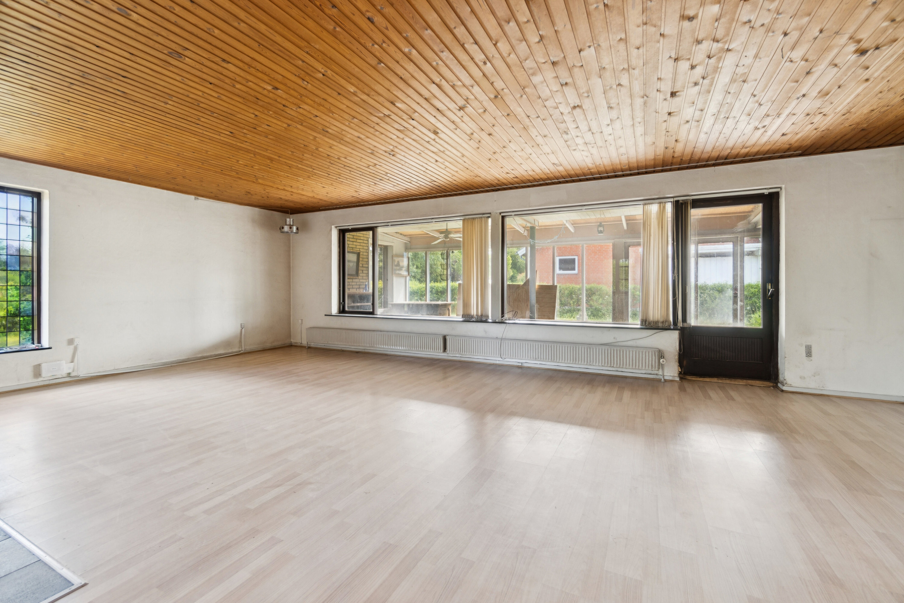 Fremhævet stue billede i fuldskærmstilstand. Billede af Æblevej 8, 7741 Frøstrup