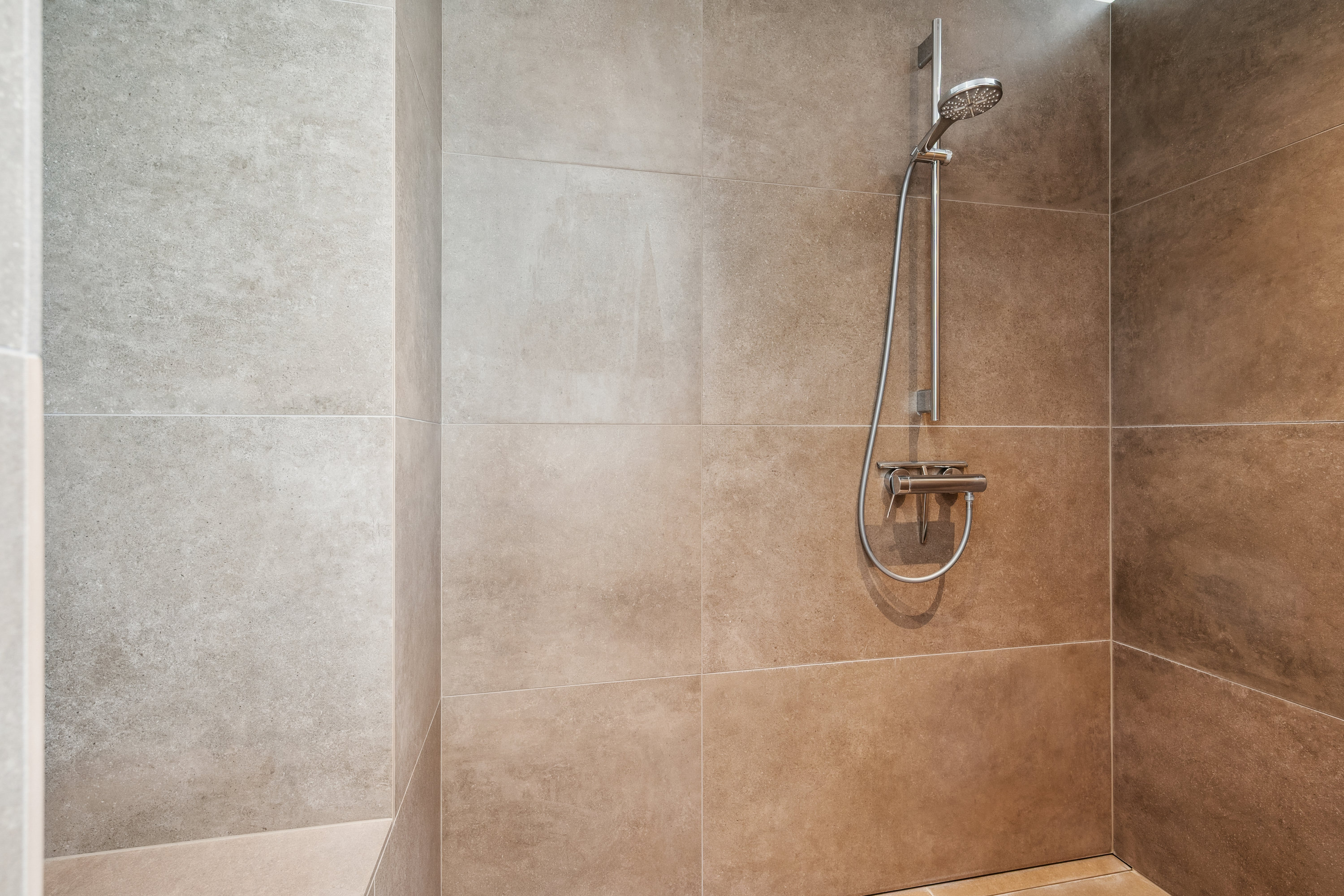 Fremhævet badeværelse billede i fuldskærmstilstand. Billede af Perikumvej 10, 8250 Egå