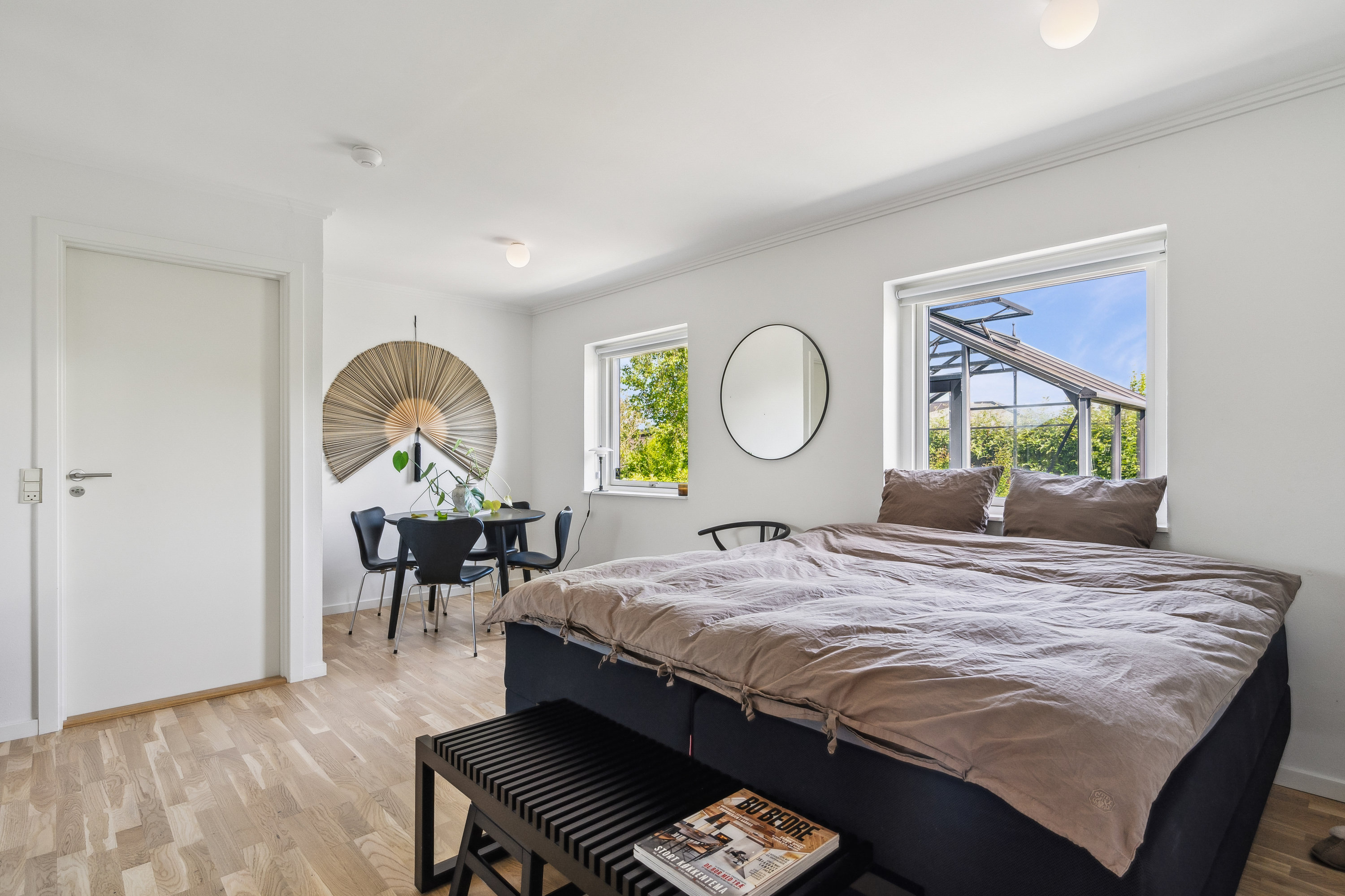 Fremhævet stue billede i fuldskærmstilstand. Billede af Perikumvej 10, 8250 Egå