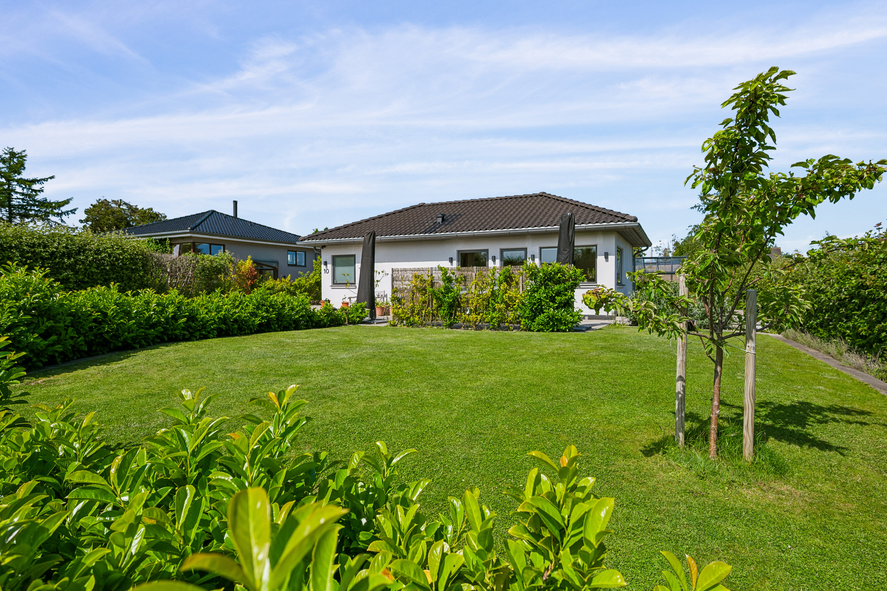 Fremhævet have billede i fuldskærmstilstand. Billede af Perikumvej 10, 8250 Egå