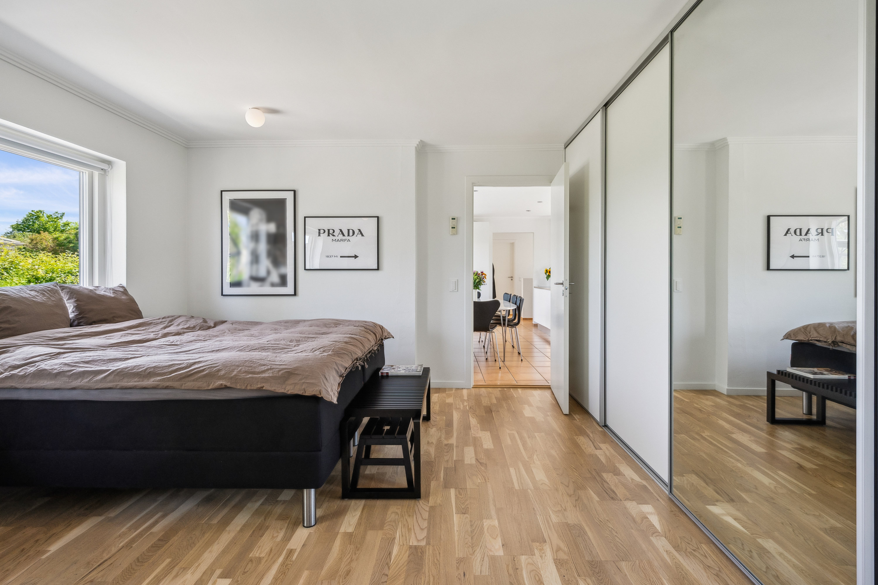 Fremhævet værelse billede i fuldskærmstilstand. Billede af Perikumvej 10, 8250 Egå