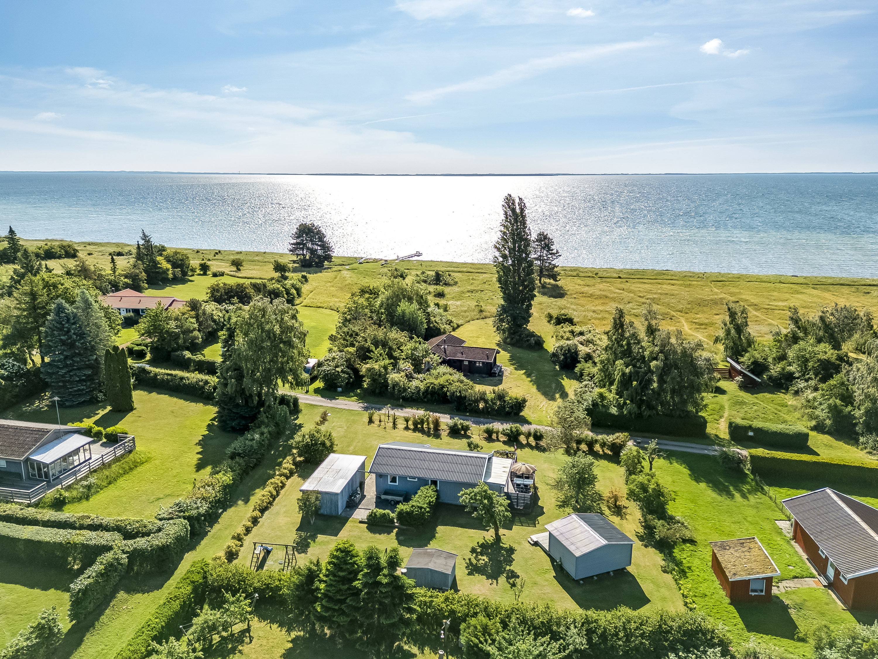 Fremhævet luftfoto billede i fuldskærmstilstand. Billede af Lyngvej 12, 4945 Femø