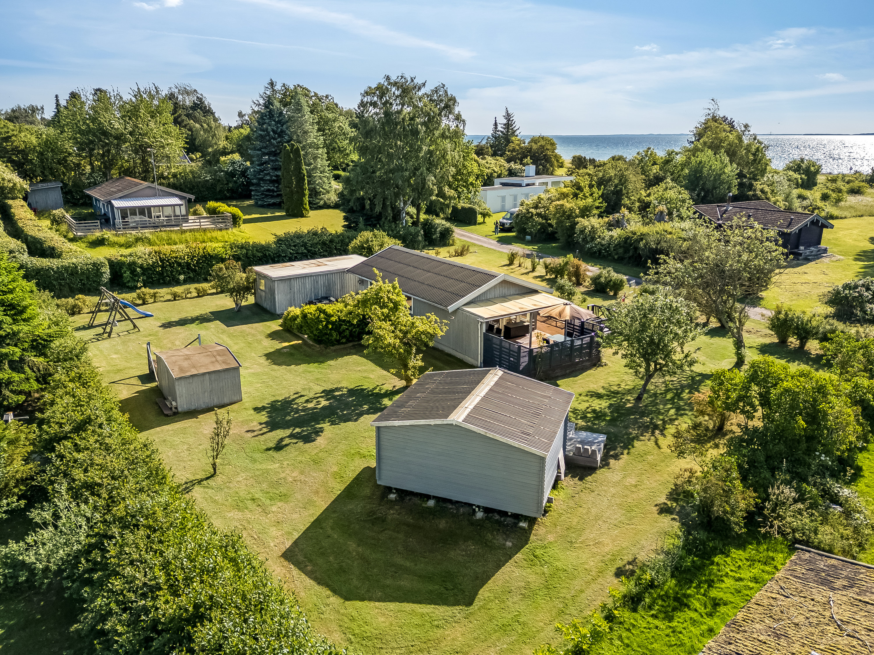 Fremhævet luftfoto billede i fuldskærmstilstand. Billede af Lyngvej 12, 4945 Femø