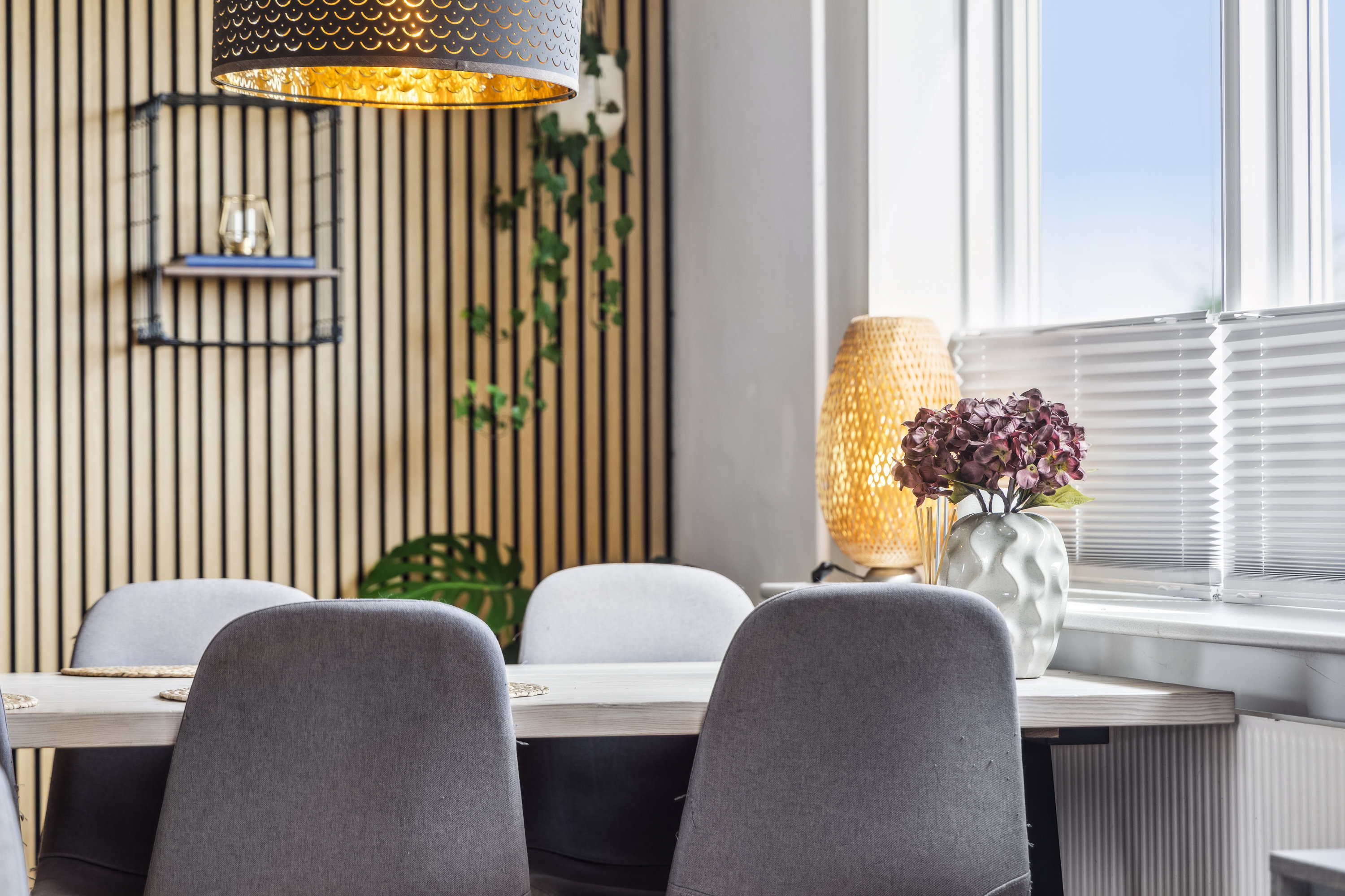 Fremhævet stue billede i fuldskærmstilstand. Billede af Nr Økse Engvej 30, Arentsminde, 9460 Brovst