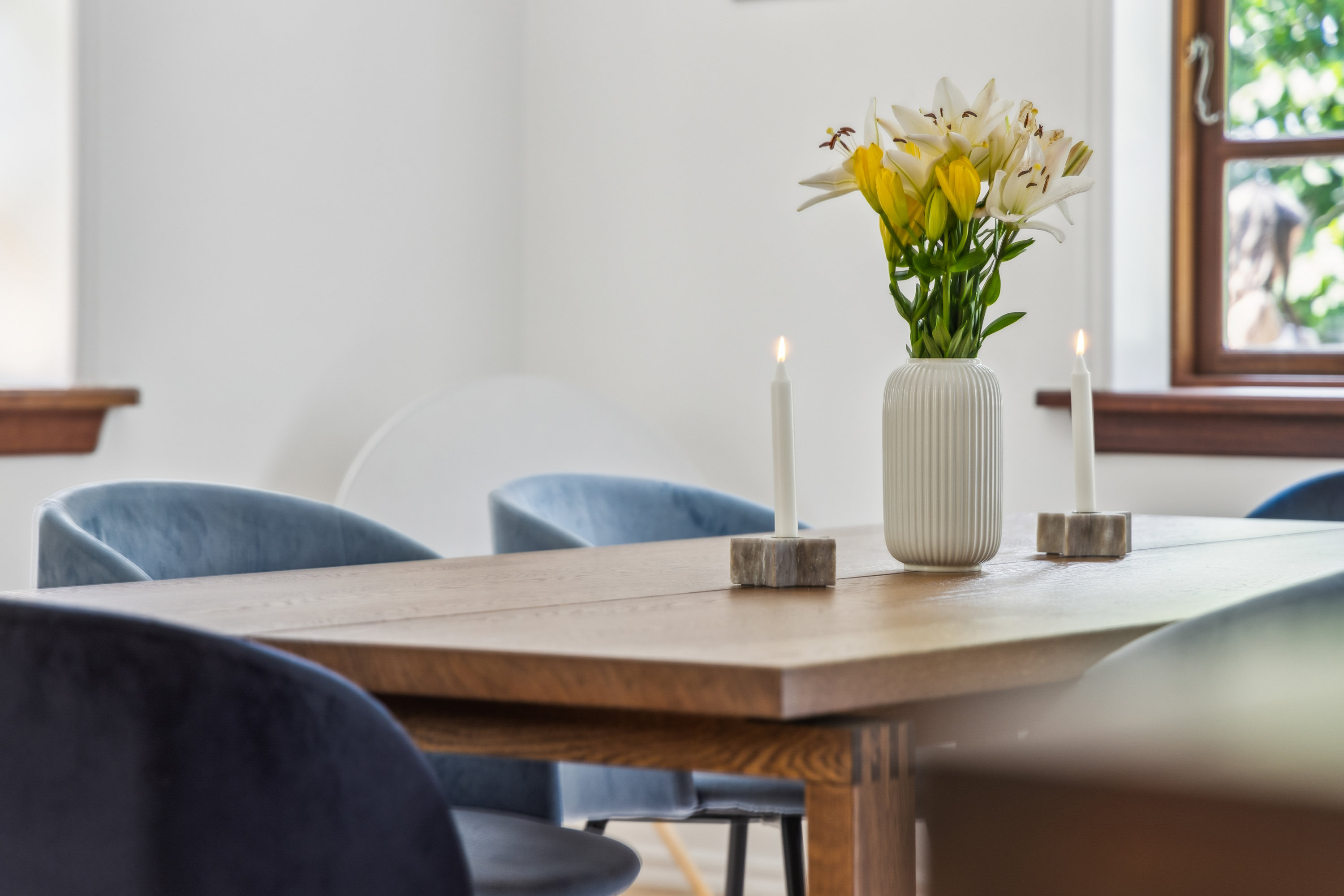 Fremhævet stue billede i fuldskærmstilstand. Billede af Solsortvej 11, Frydendal , 9000 Aalborg