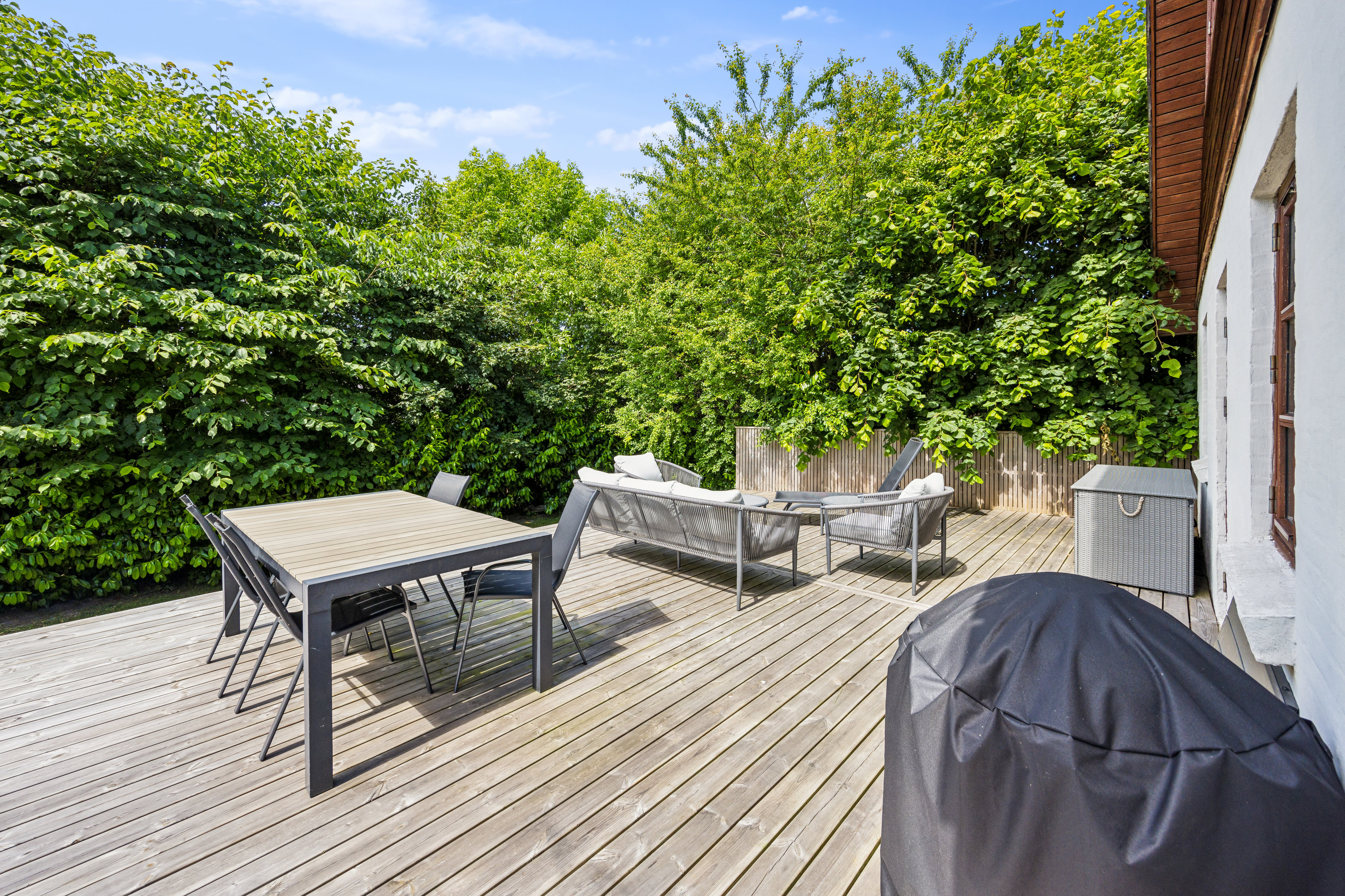 Fremhævet terrasse billede i fuldskærmstilstand. Billede af Solsortvej 11, Frydendal , 9000 Aalborg