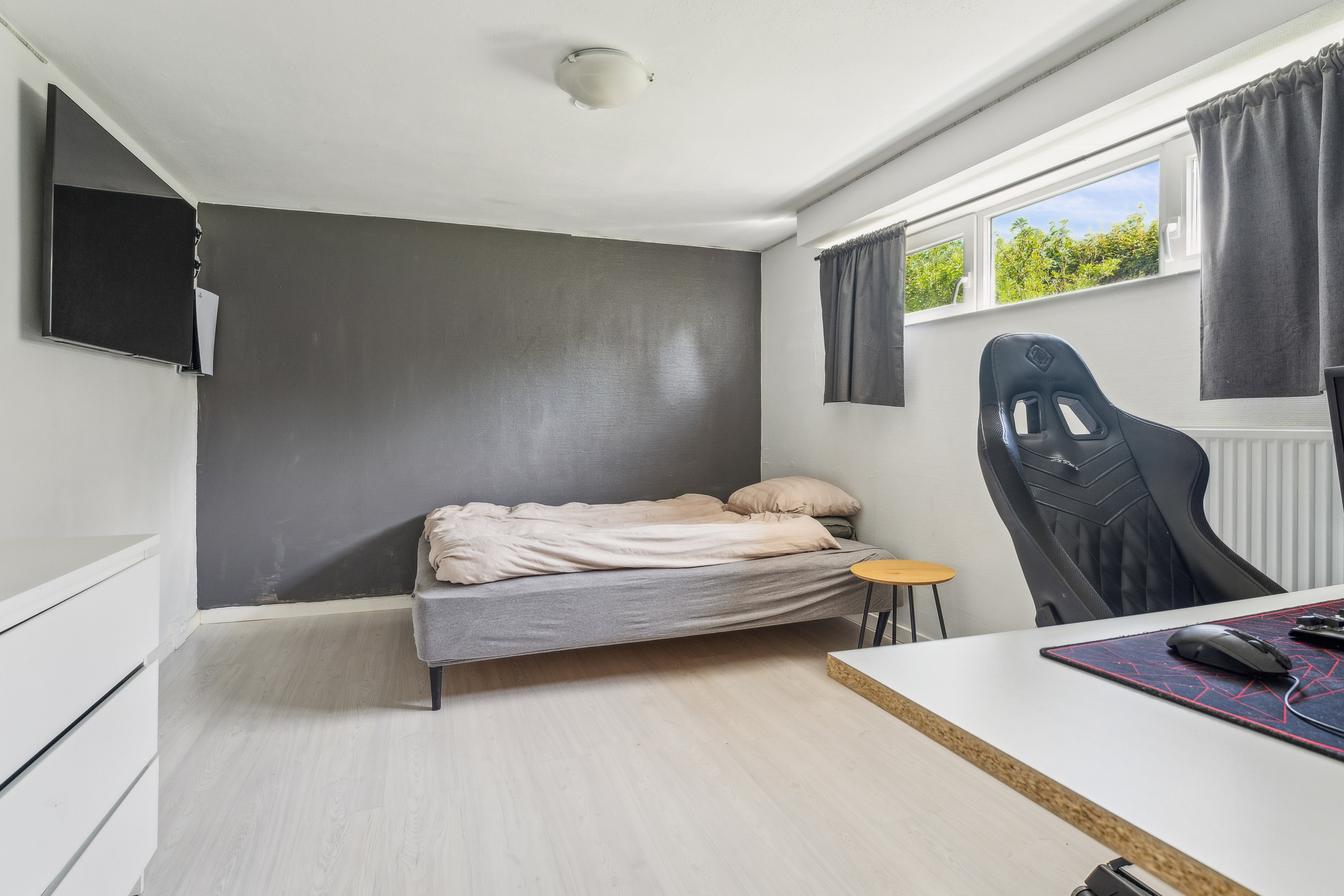 Fremhævet værelse billede i fuldskærmstilstand. Billede af Kirkevænget 8, 8860 Ulstrup