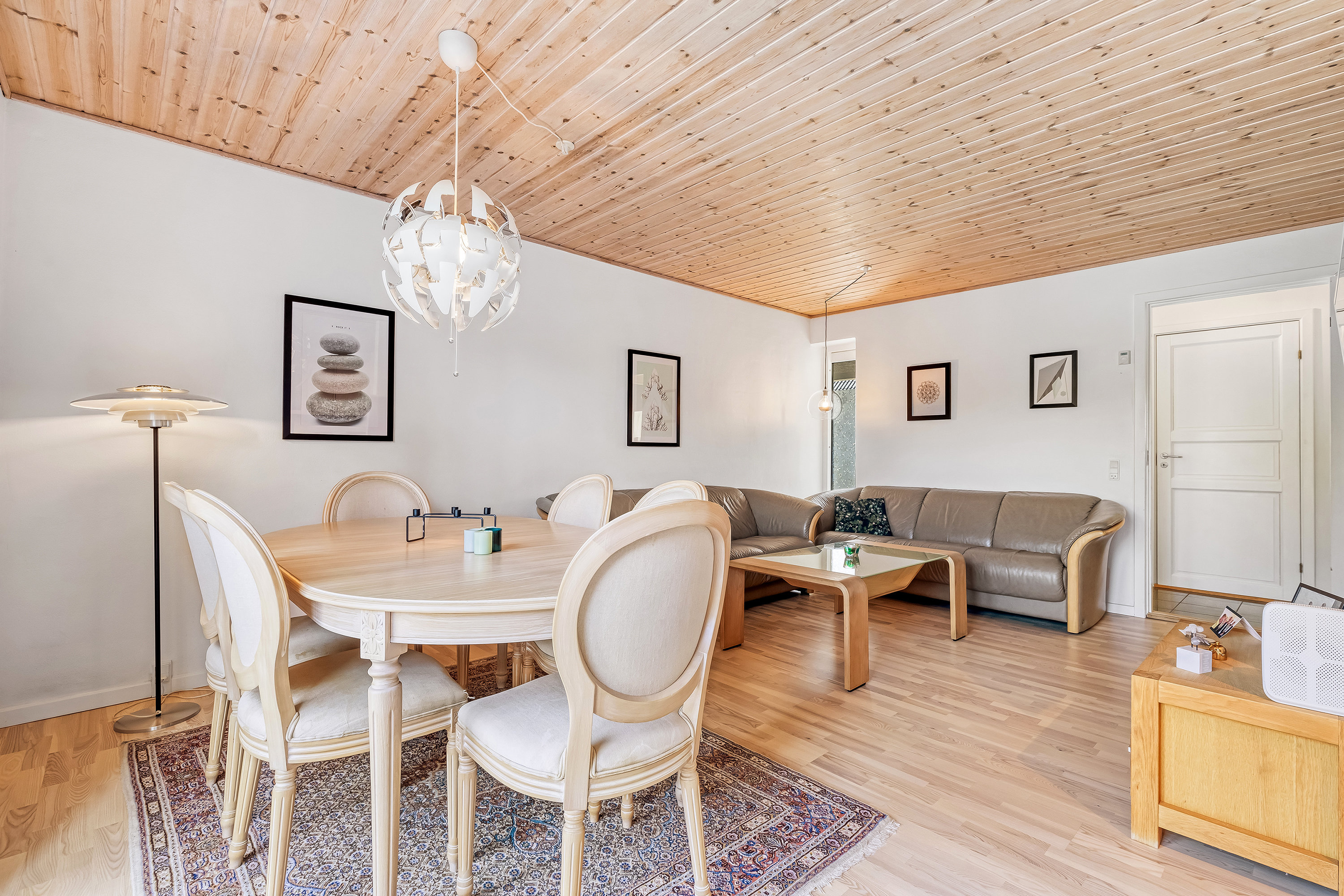 Fremhævet stue billede i fuldskærmstilstand. Billede af Kongensgade 15H, 3550 Slangerup