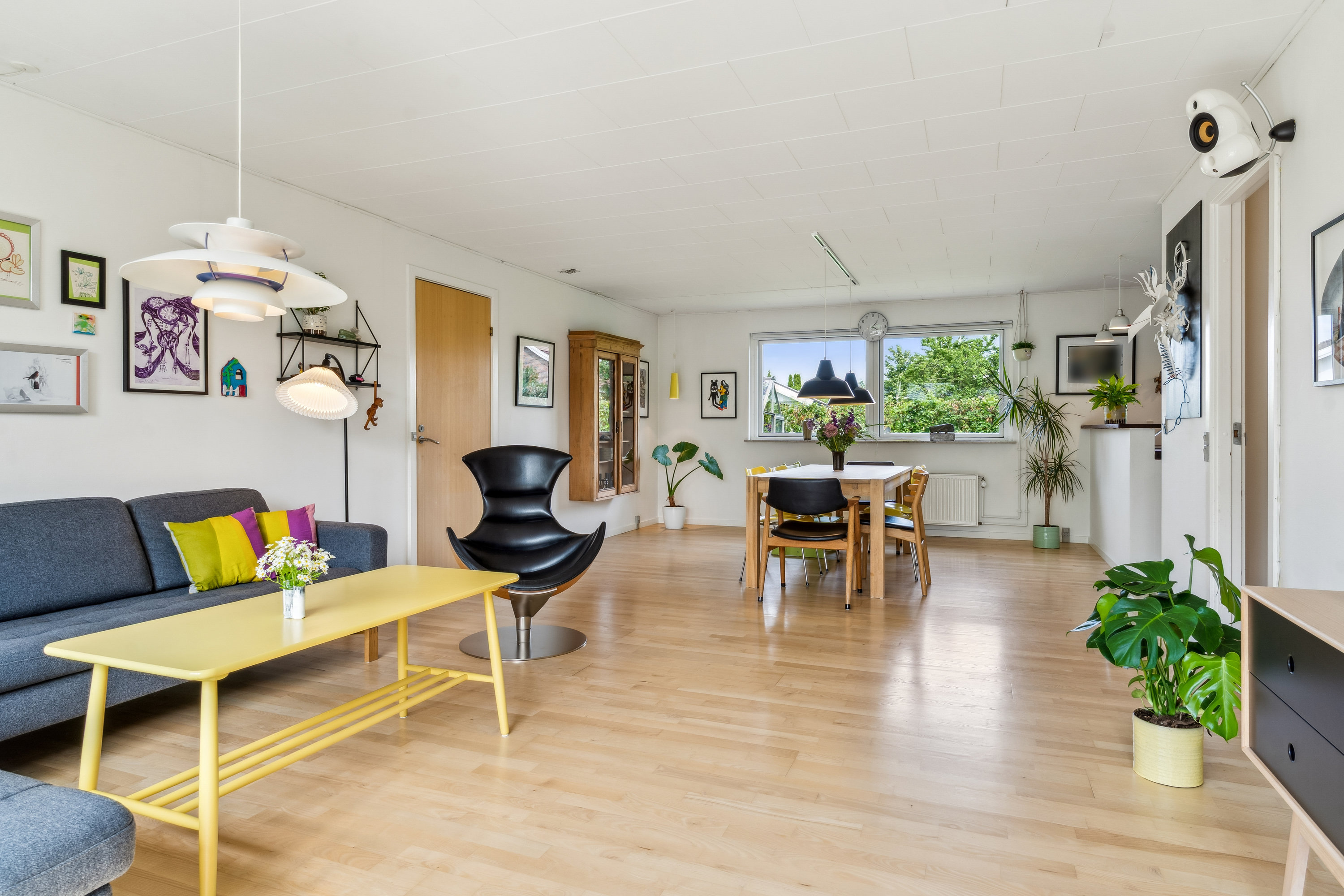 Fremhævet stue billede i fuldskærmstilstand. Billede af Kippingevej 10, 2730 Herlev