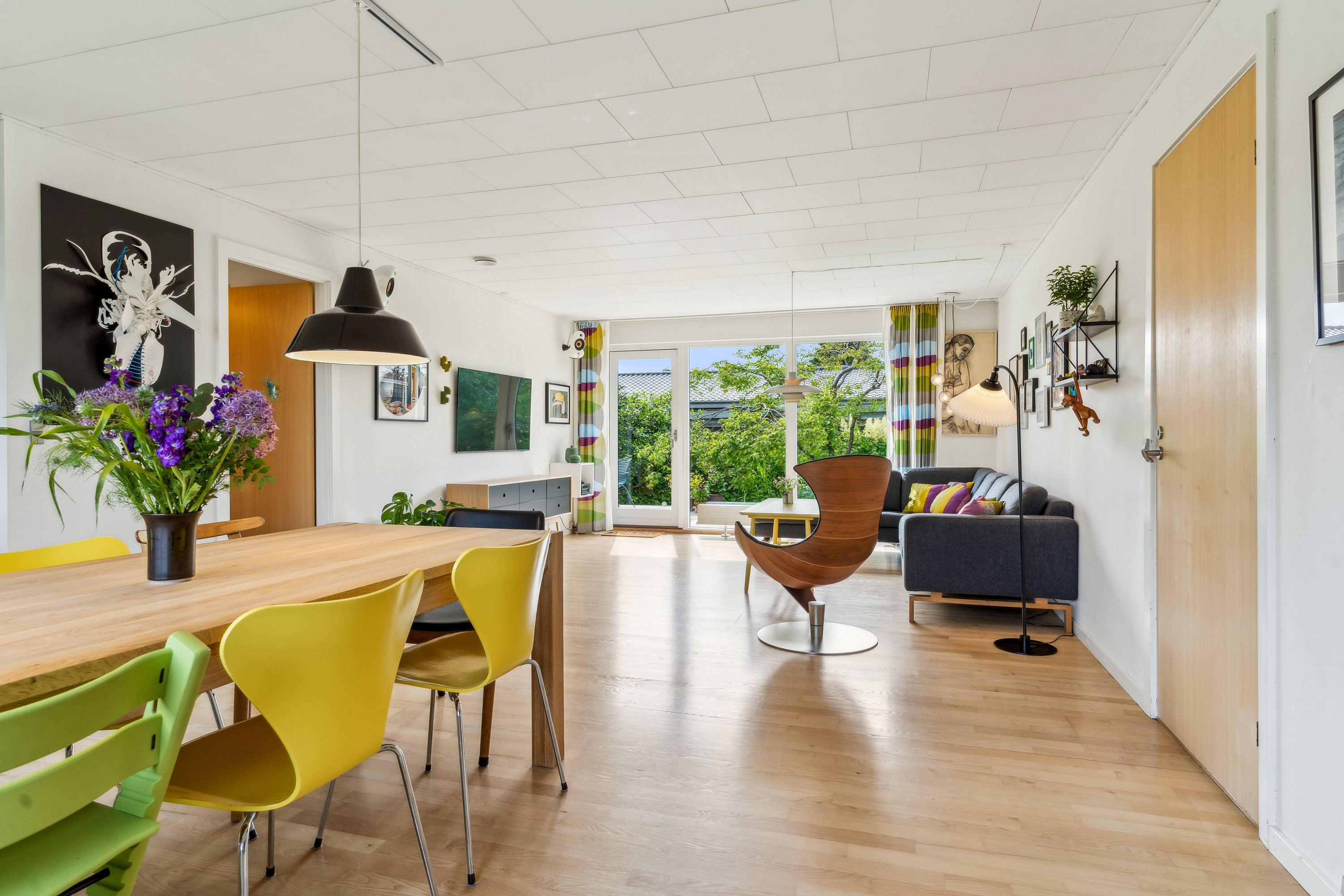 Fremhævet stue billede i fuldskærmstilstand. Billede af Kippingevej 10, 2730 Herlev