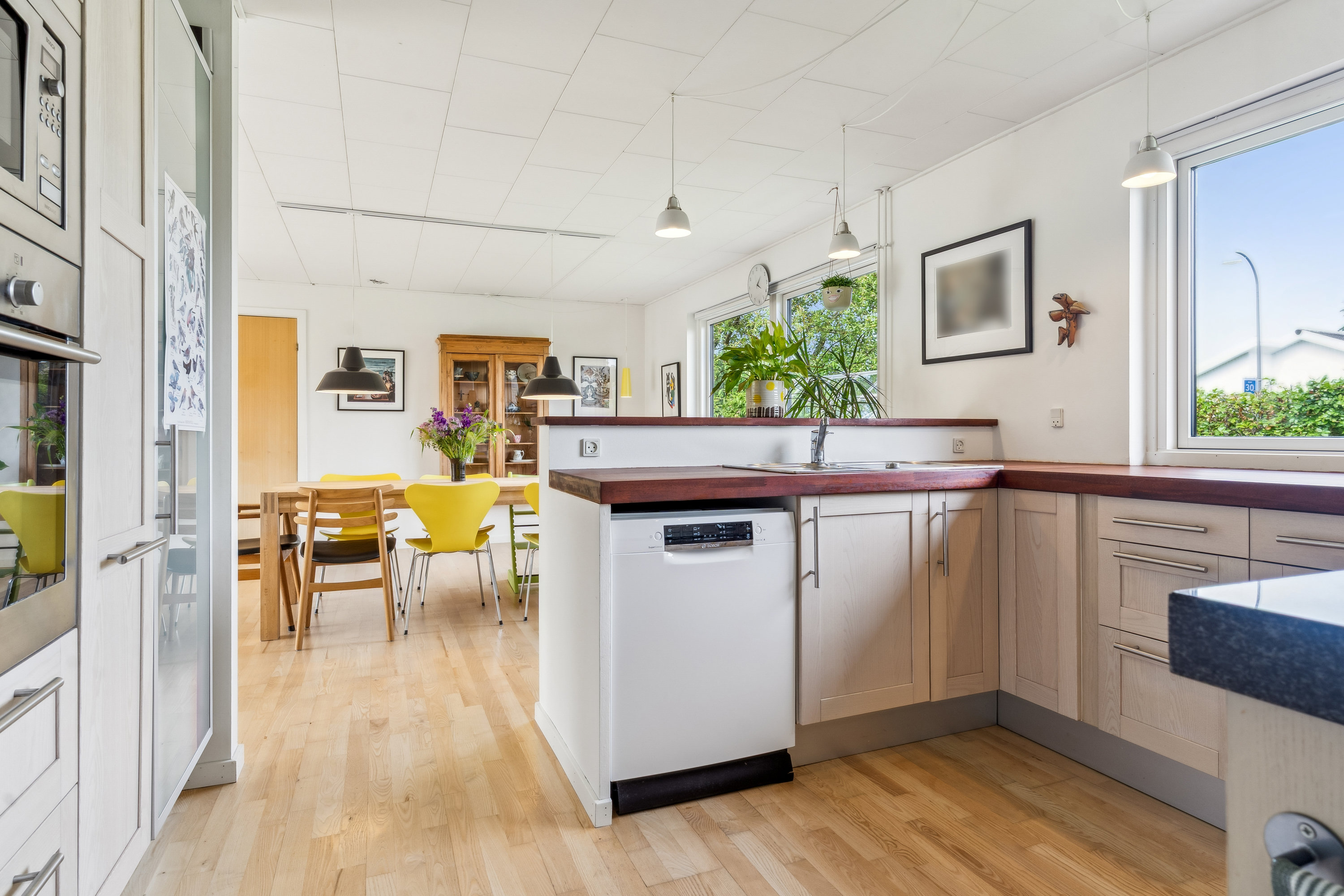 Fremhævet køkken billede i fuldskærmstilstand. Billede af Kippingevej 10, 2730 Herlev