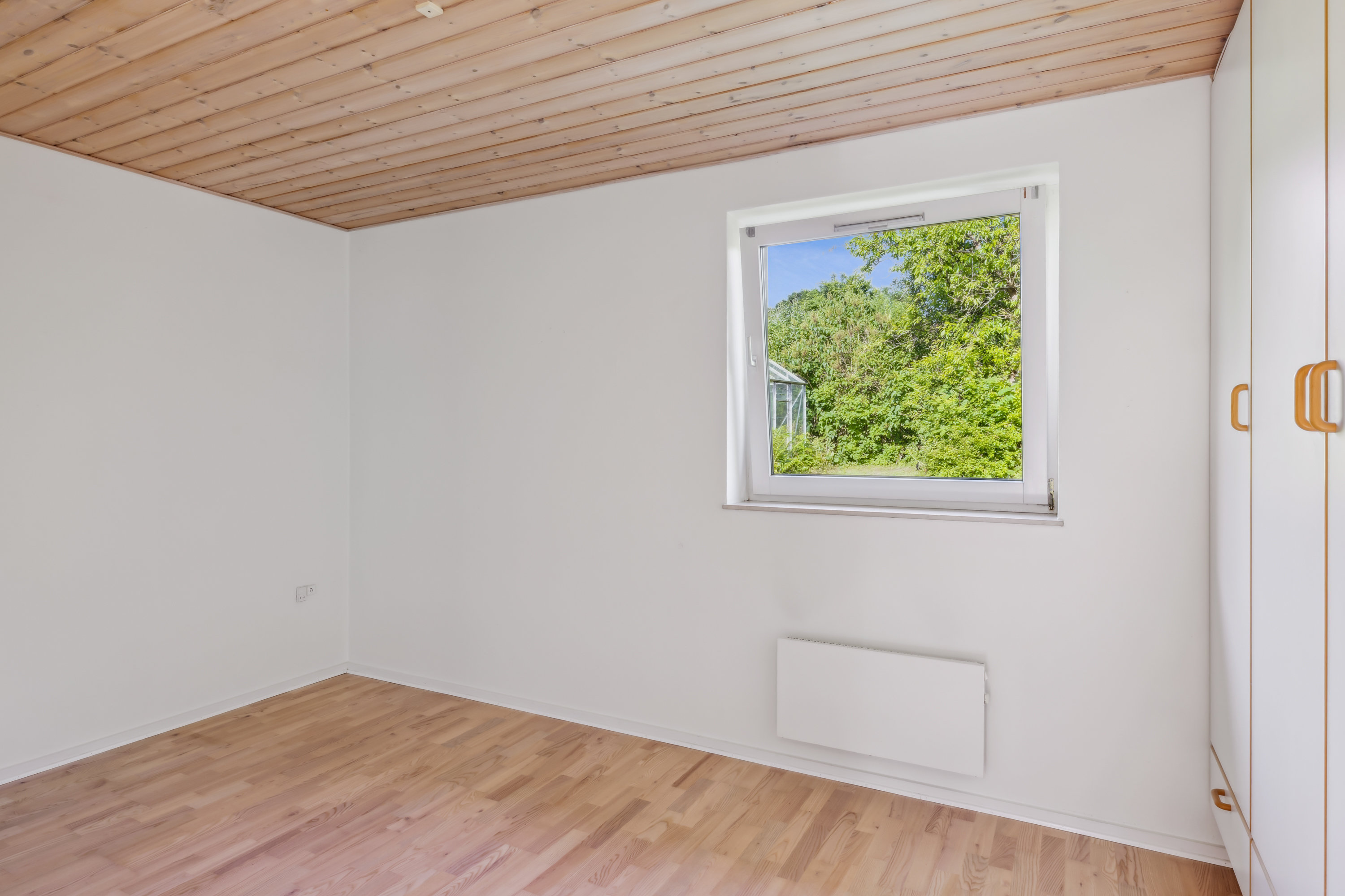 Fremhævet værelse billede i fuldskærmstilstand. Billede af Bygaden 17, Følle, 8410 Rønde