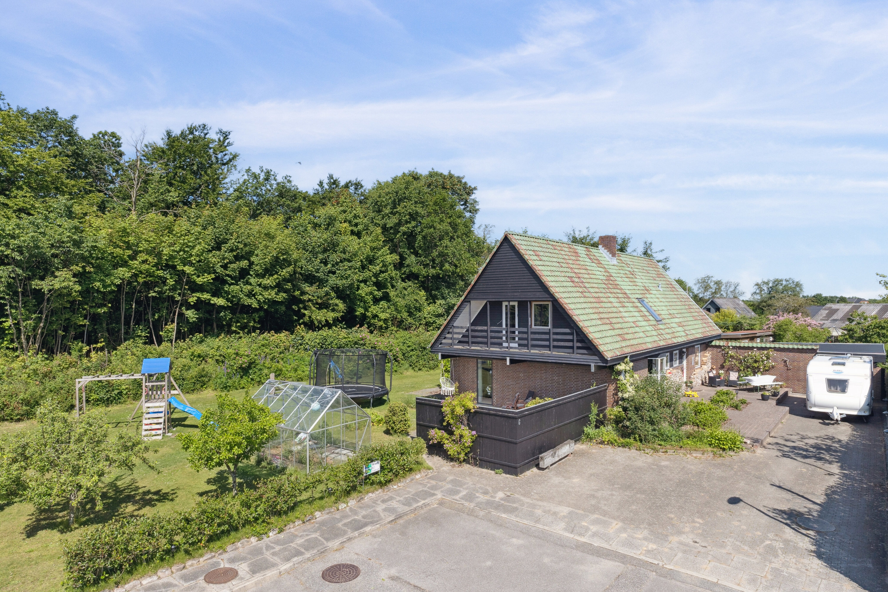 Fremhævet luftfoto billede i fuldskærmstilstand. Billede af Stærevej 6, 9881 Bindslev