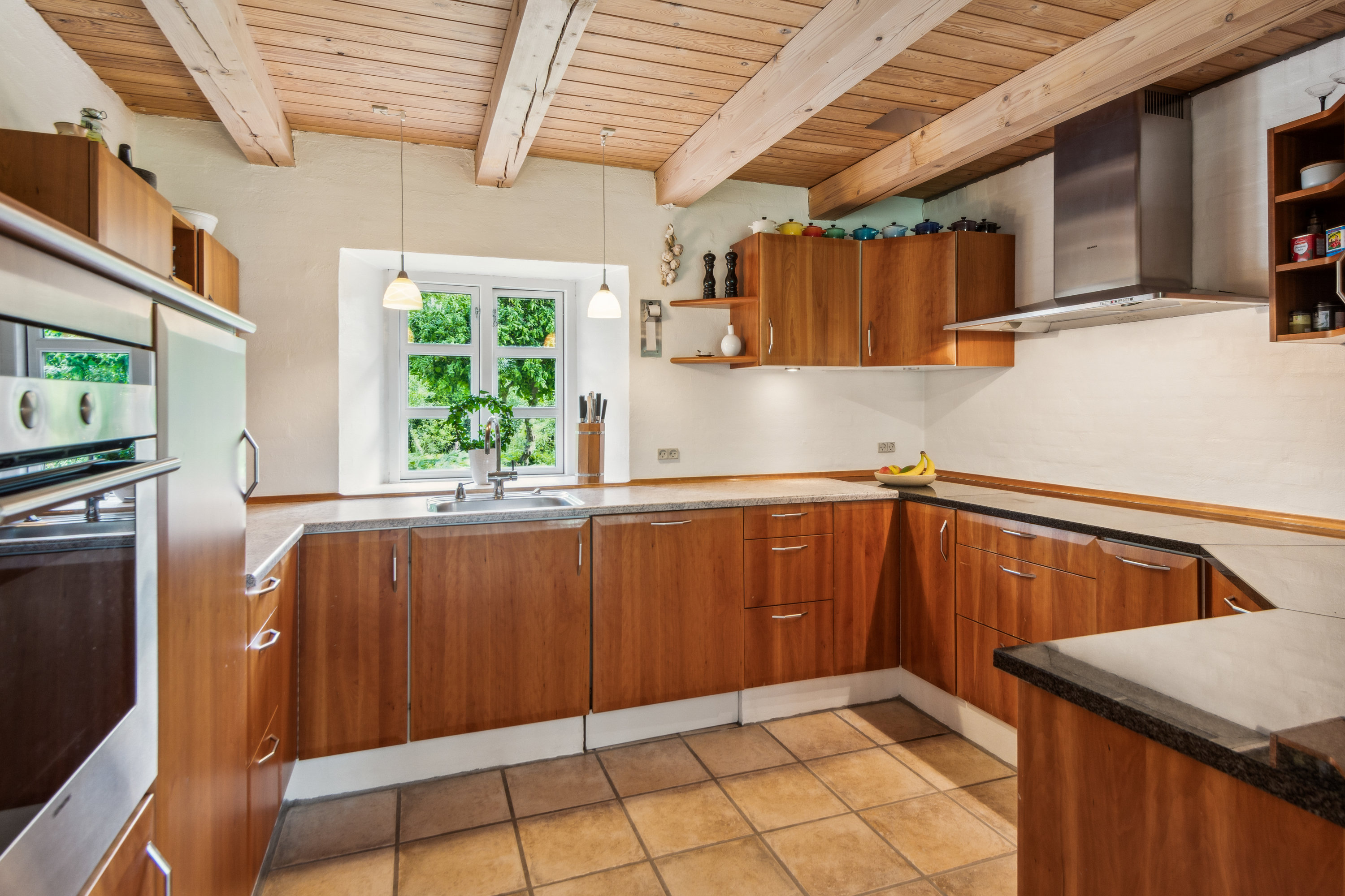 Fremhævet køkken billede i fuldskærmstilstand. Billede af Nibevej 204, Øster Hornum, 9530 Støvring