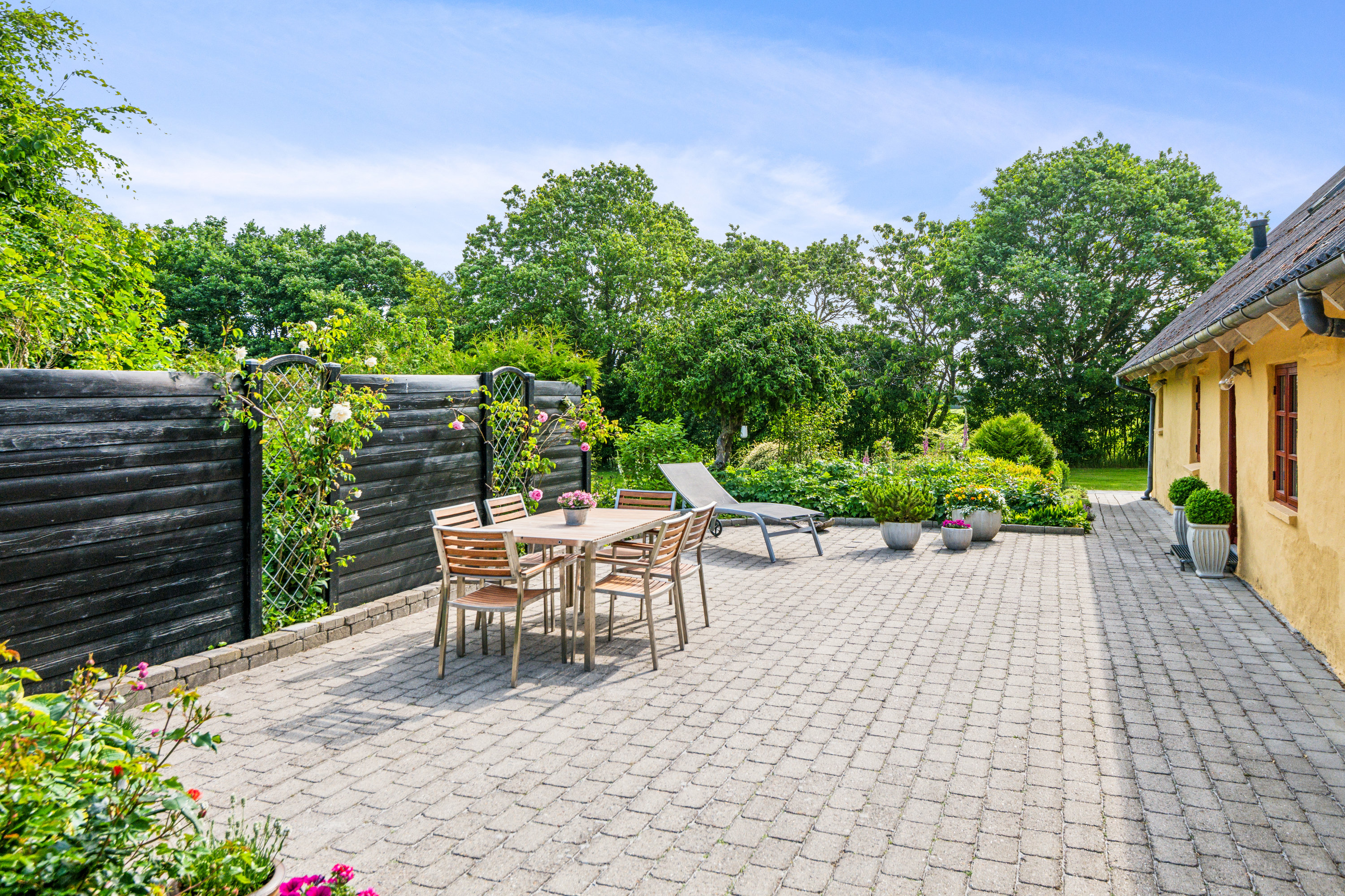 Fremhævet terrasse billede i fuldskærmstilstand. Billede af Nibevej 204, Øster Hornum, 9530 Støvring