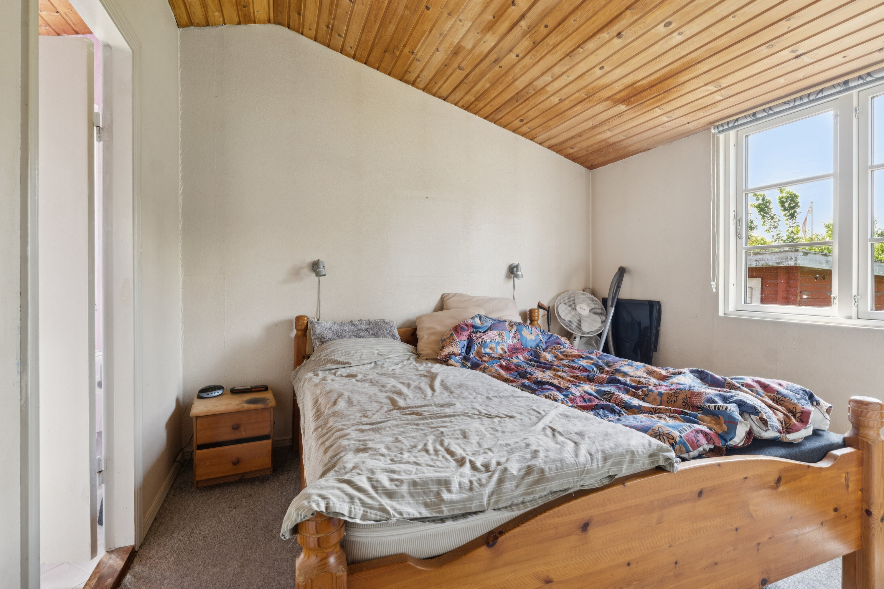 Fremhævet soveværelse billede i fuldskærmstilstand. Billede af Fjordvej 4, Lyndby, 4060 Kirke Såby