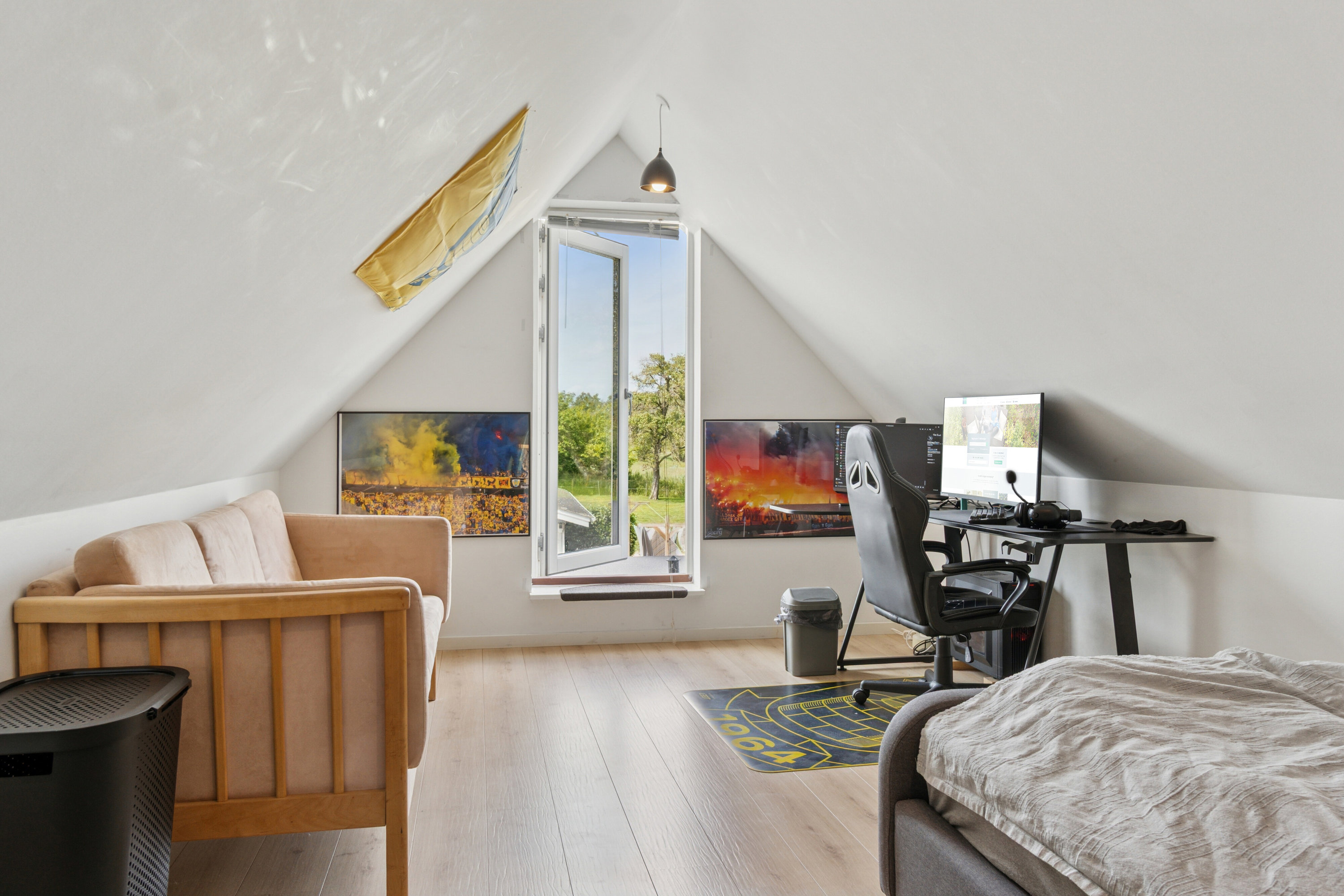 Fremhævet arbejdsværelse billede i fuldskærmstilstand. Billede af Lodagervej 10, Hejninge, 4200 Slagelse