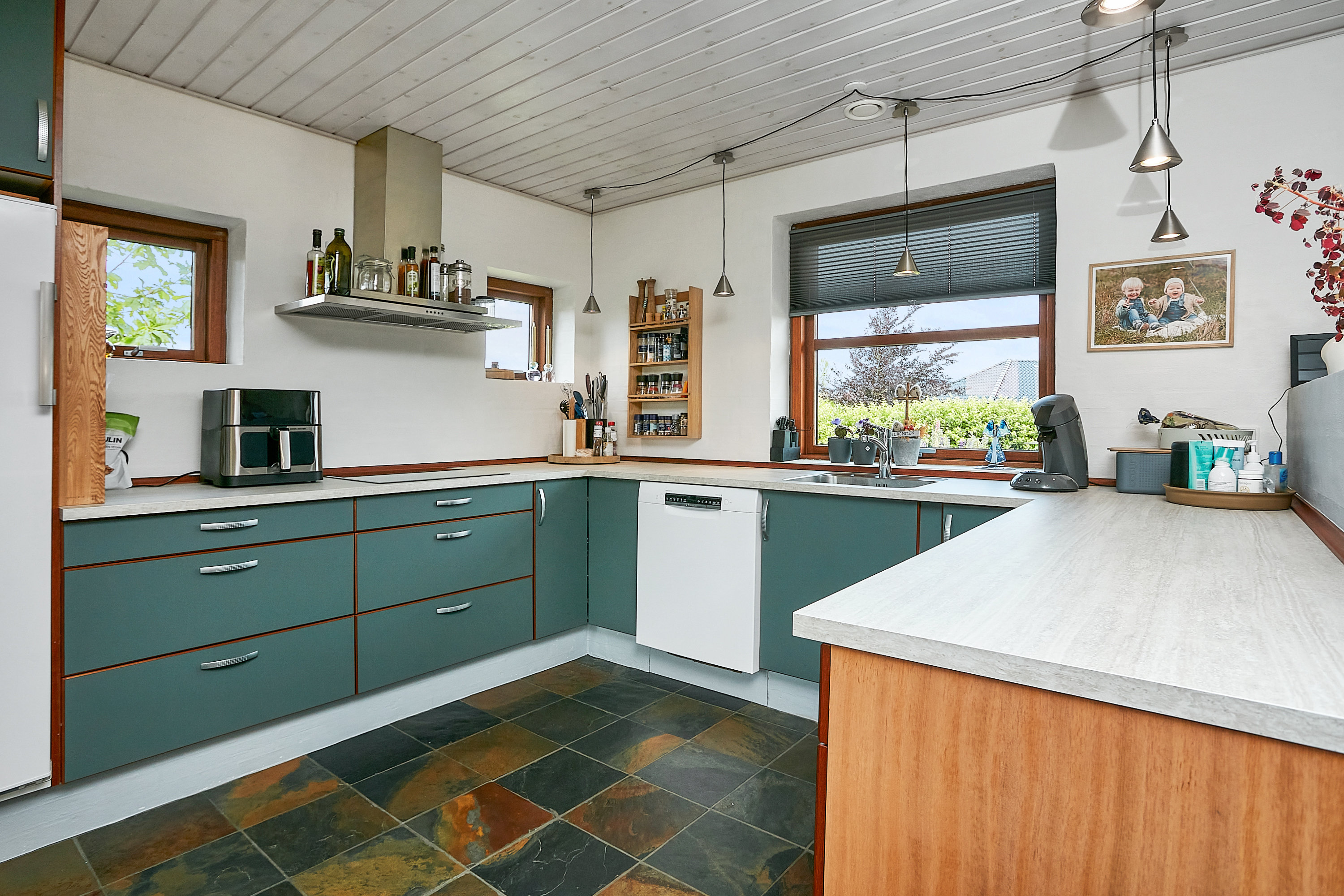 Fremhævet  billede i fuldskærmstilstand. Billede af Guldager 12, Ølholm, 7160 Tørring