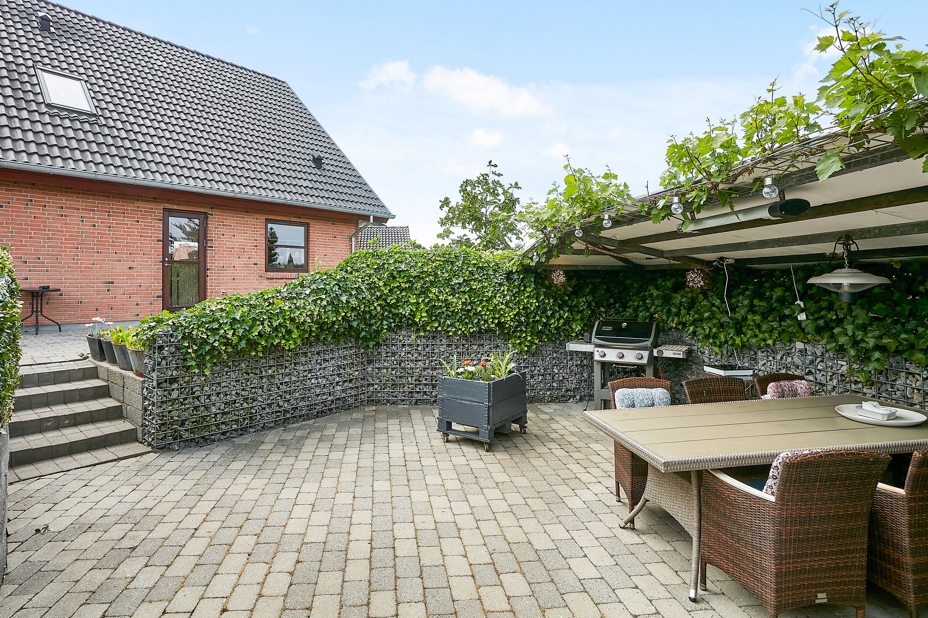 Fremhævet  billede i fuldskærmstilstand. Billede af Guldager 12, Ølholm, 7160 Tørring